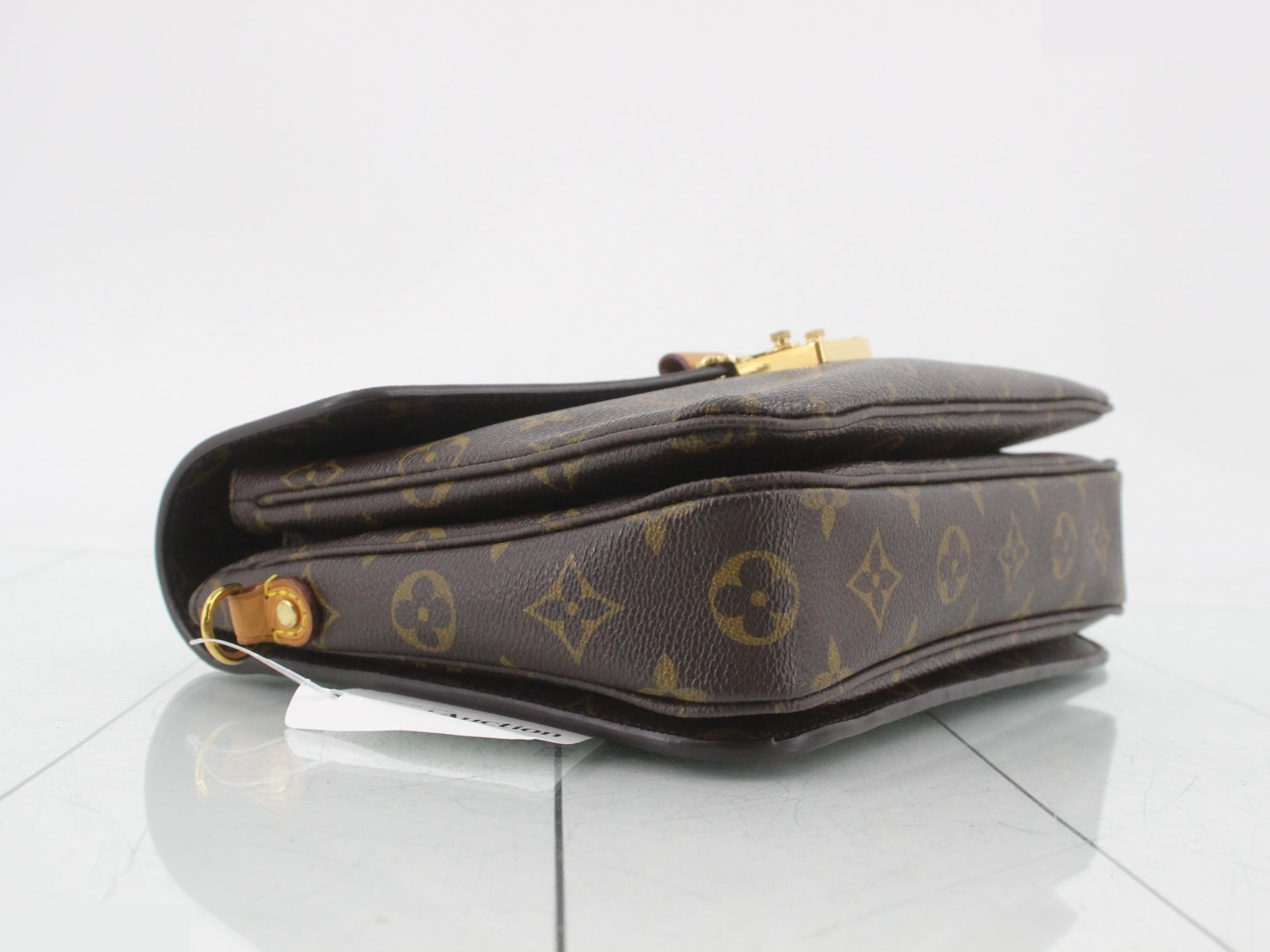 Monogram Pochette Metis MM 2-Way Handbag — view 5