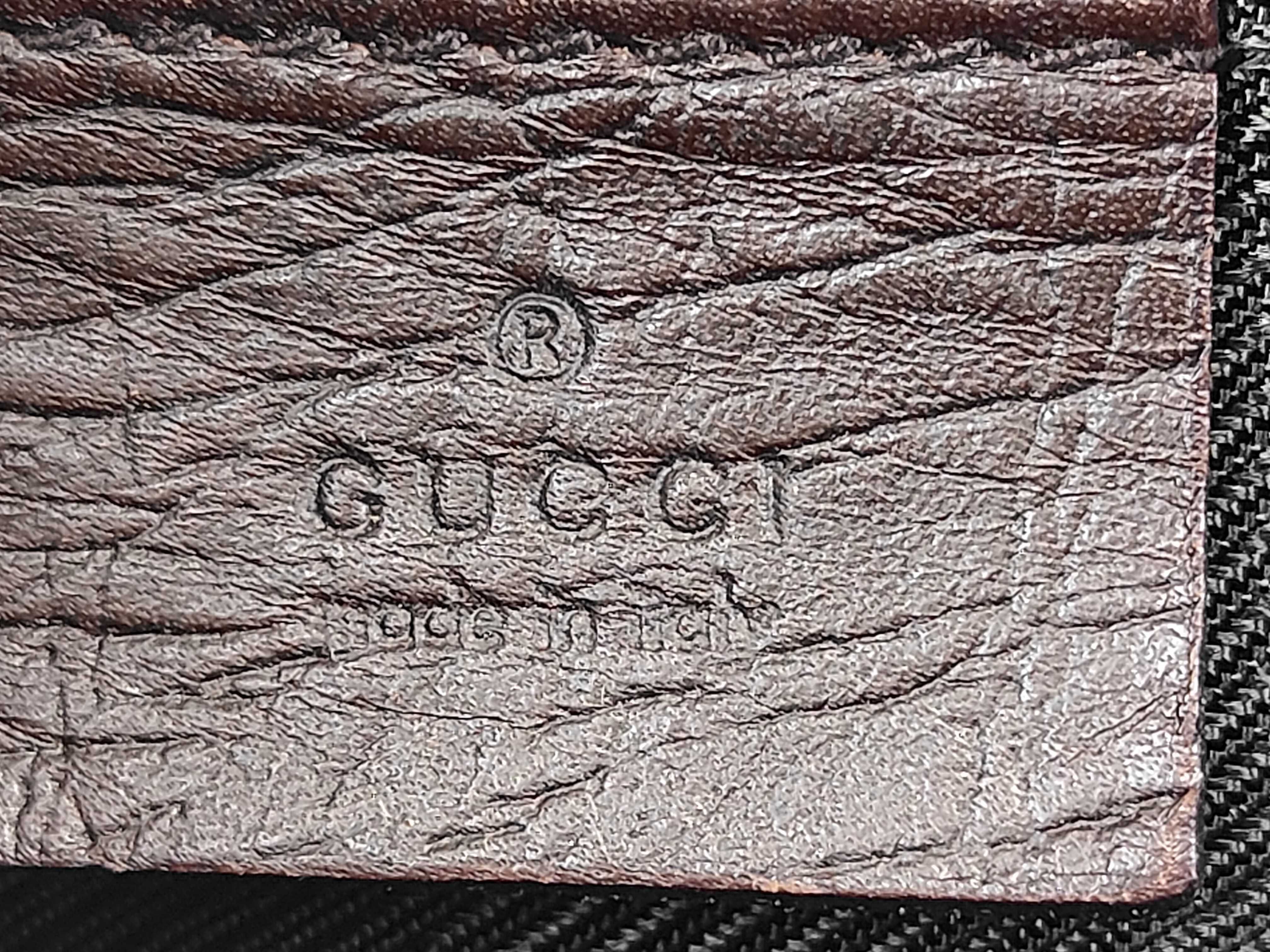 GG Canvas One-Shoulder Handbag — view 11