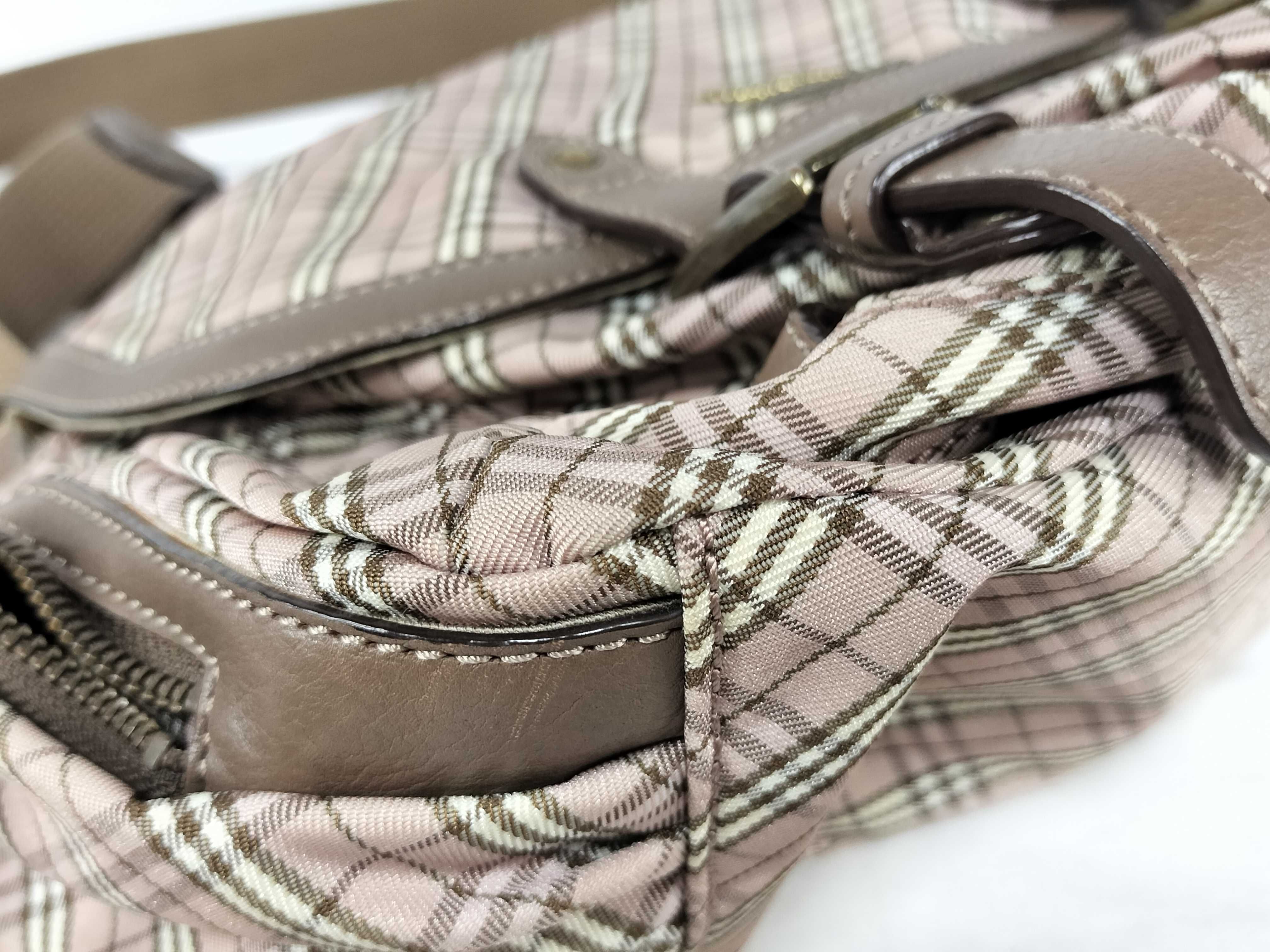 Blue Label Burberry Bag Shoulder Bag — view 7