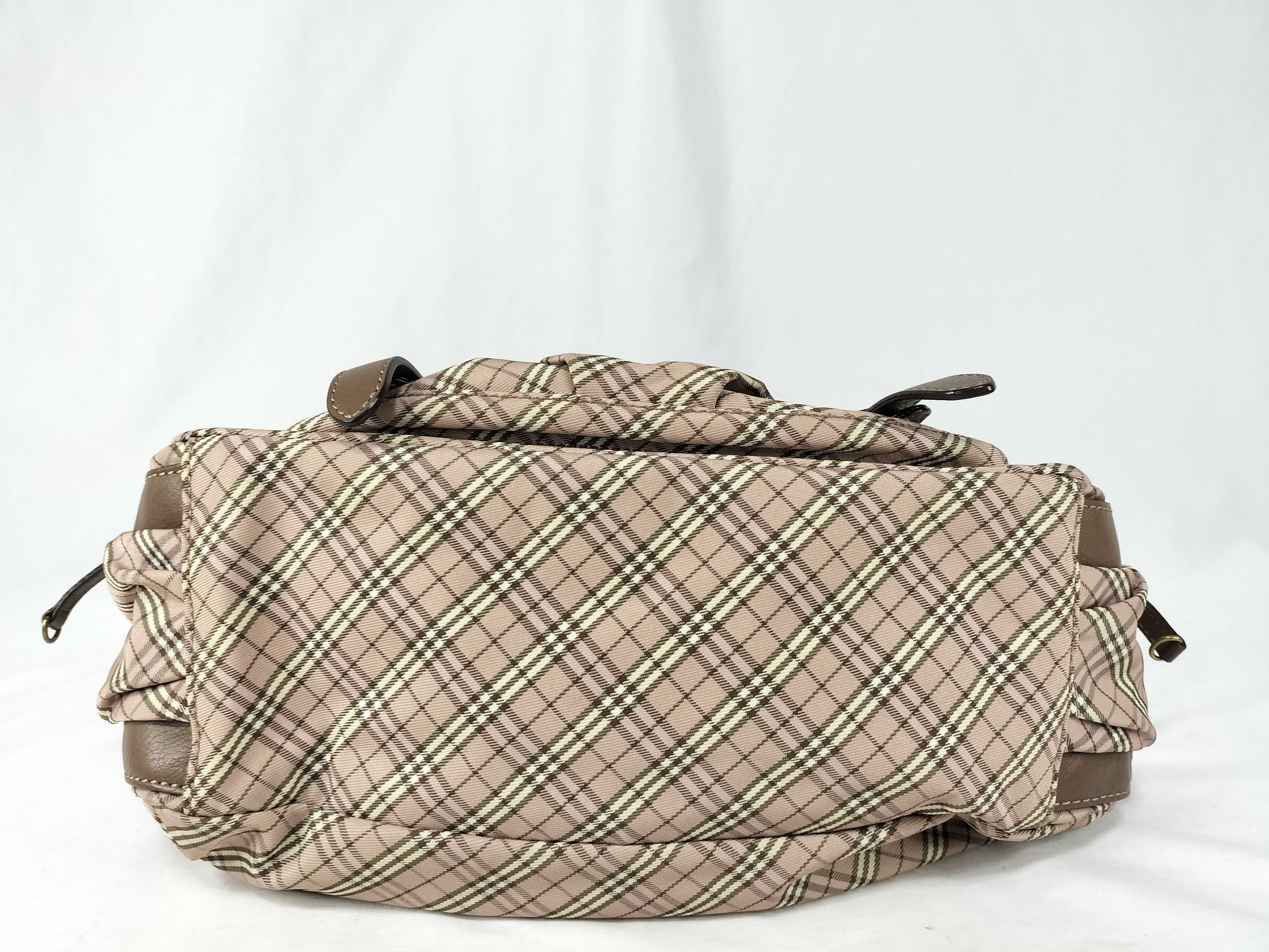 Blue Label Burberry Bag Shoulder Bag — view 8
