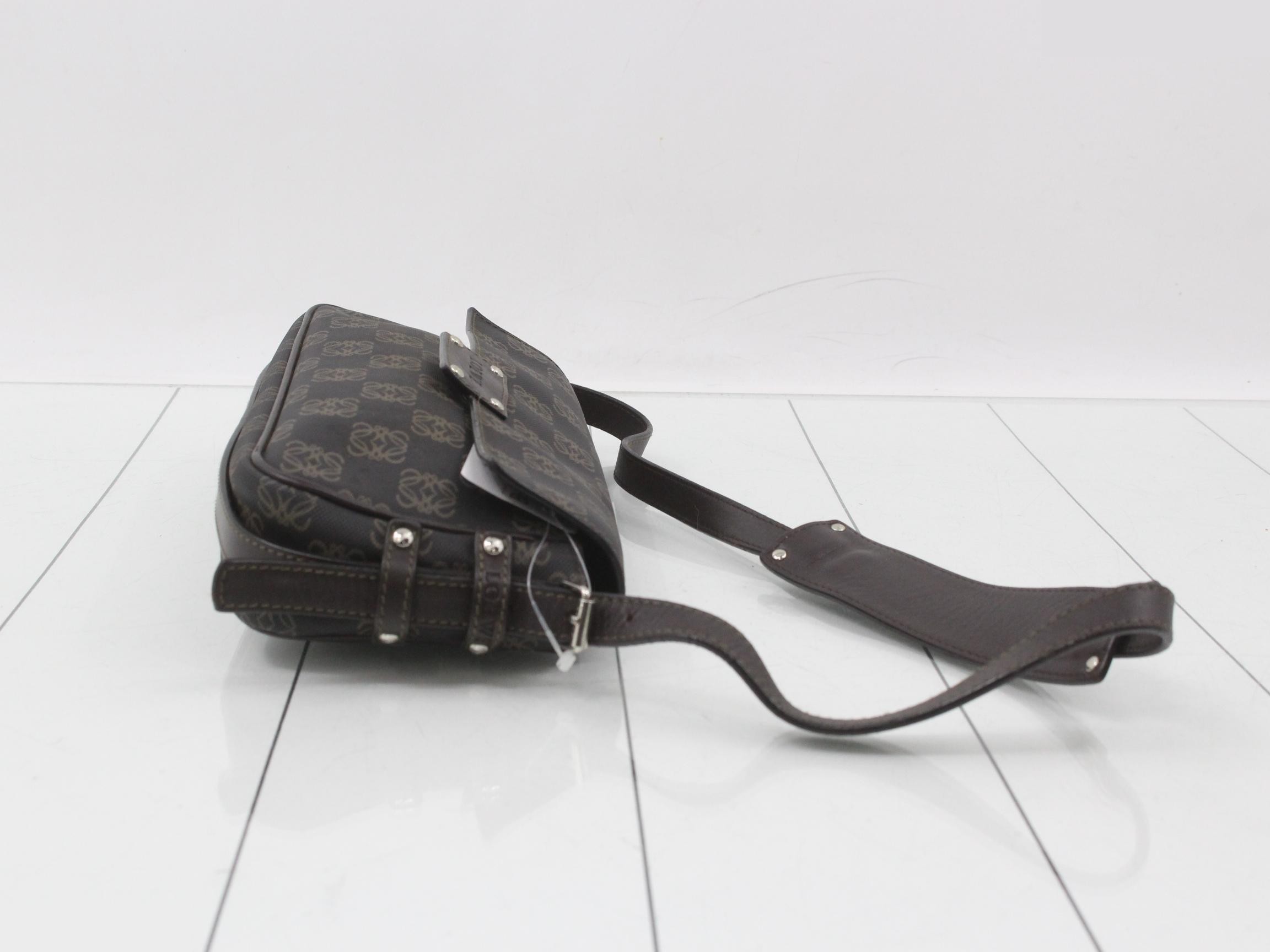 Anagram Shoulder Bag — view 3