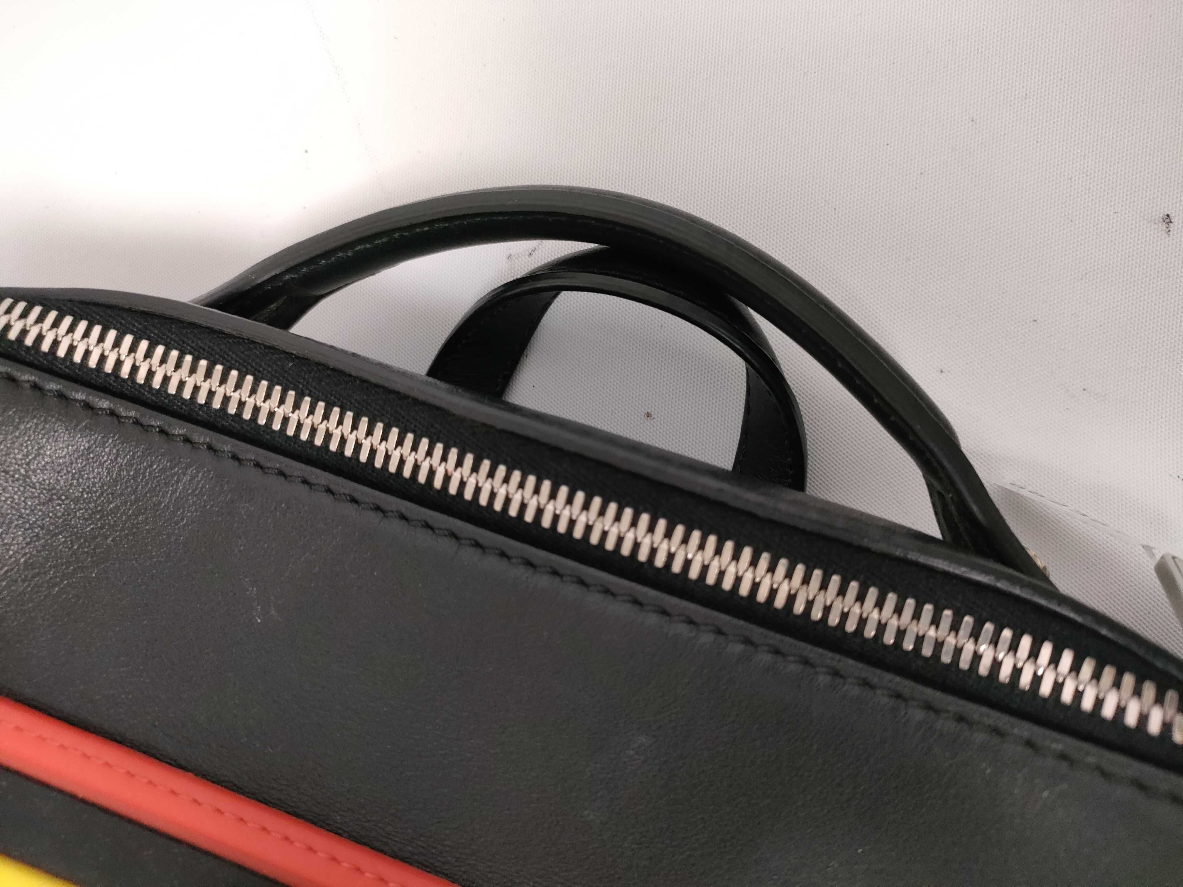 Vitello Dark Blue Shoulder Bag — view 5