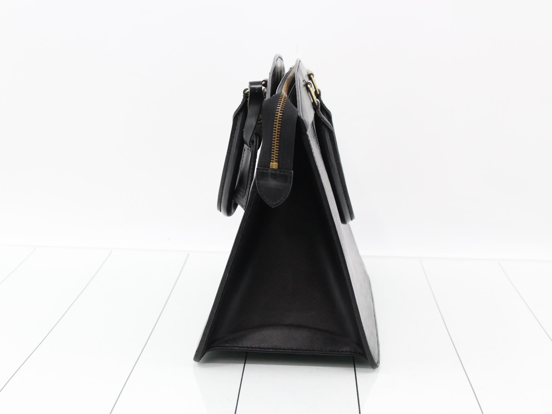 Riviera Noir — view 3