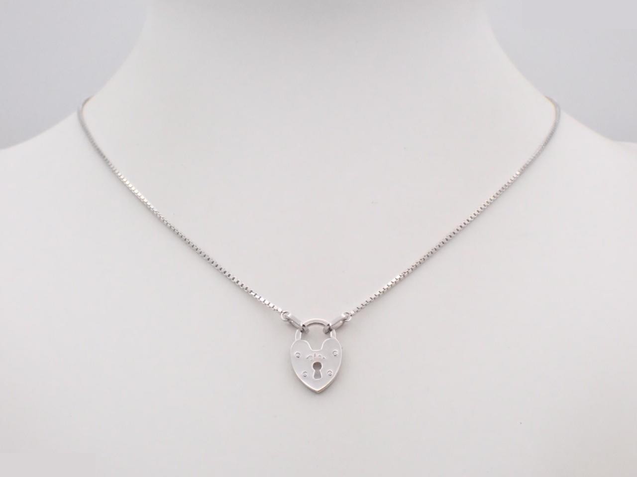 Other lines: Precious metals, necklaces, pendants, chain approximately 44cm — view 3