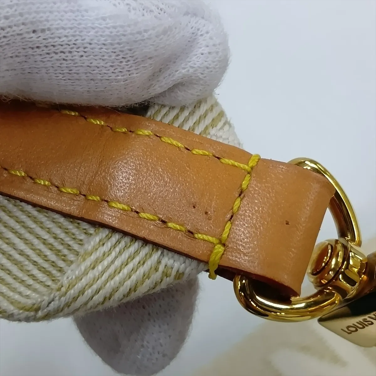 Monogram Embossed Couchon PM M57793 PL0251 White (RFID detected) — view 12