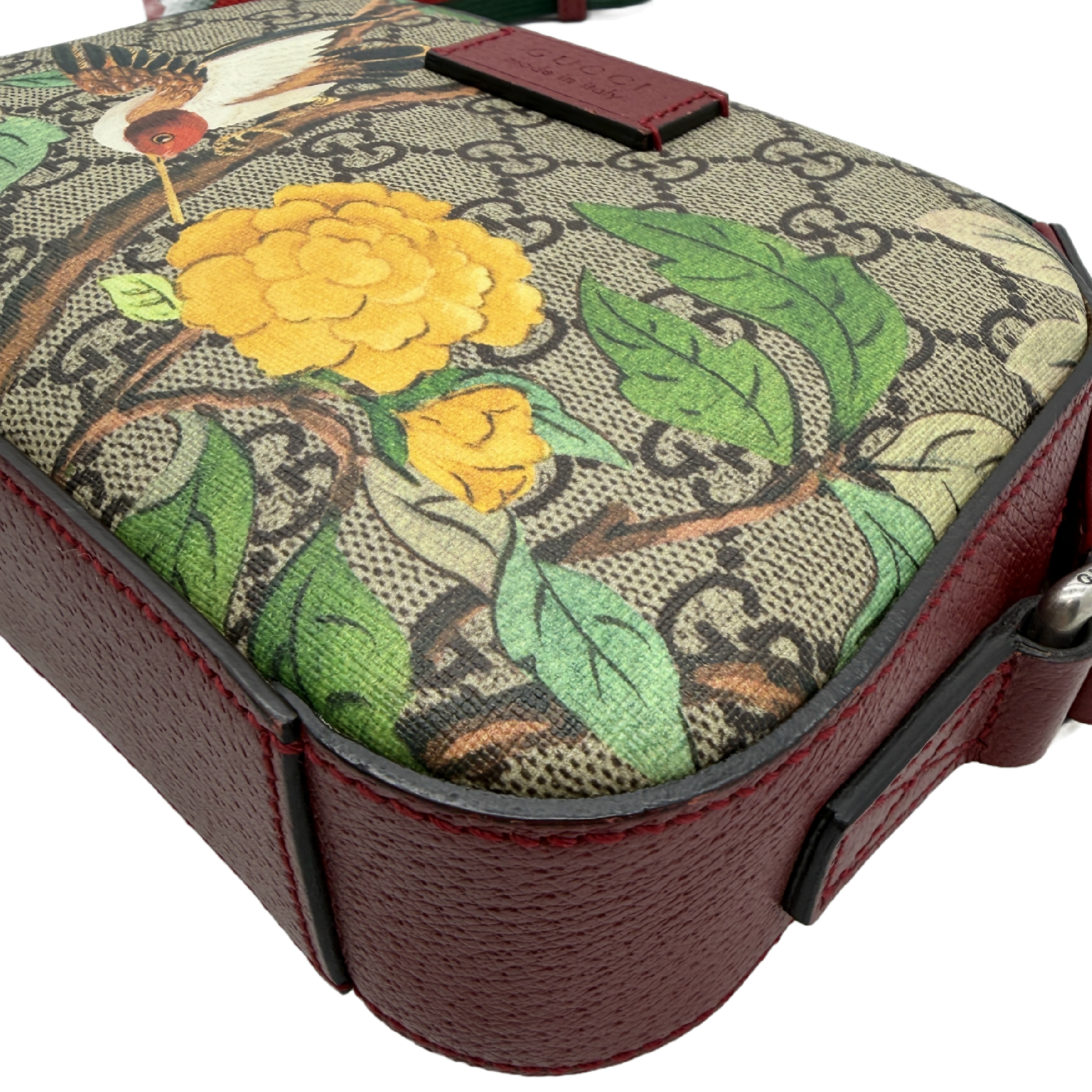 GG Supreme Tian Shoulder Bag — view 9