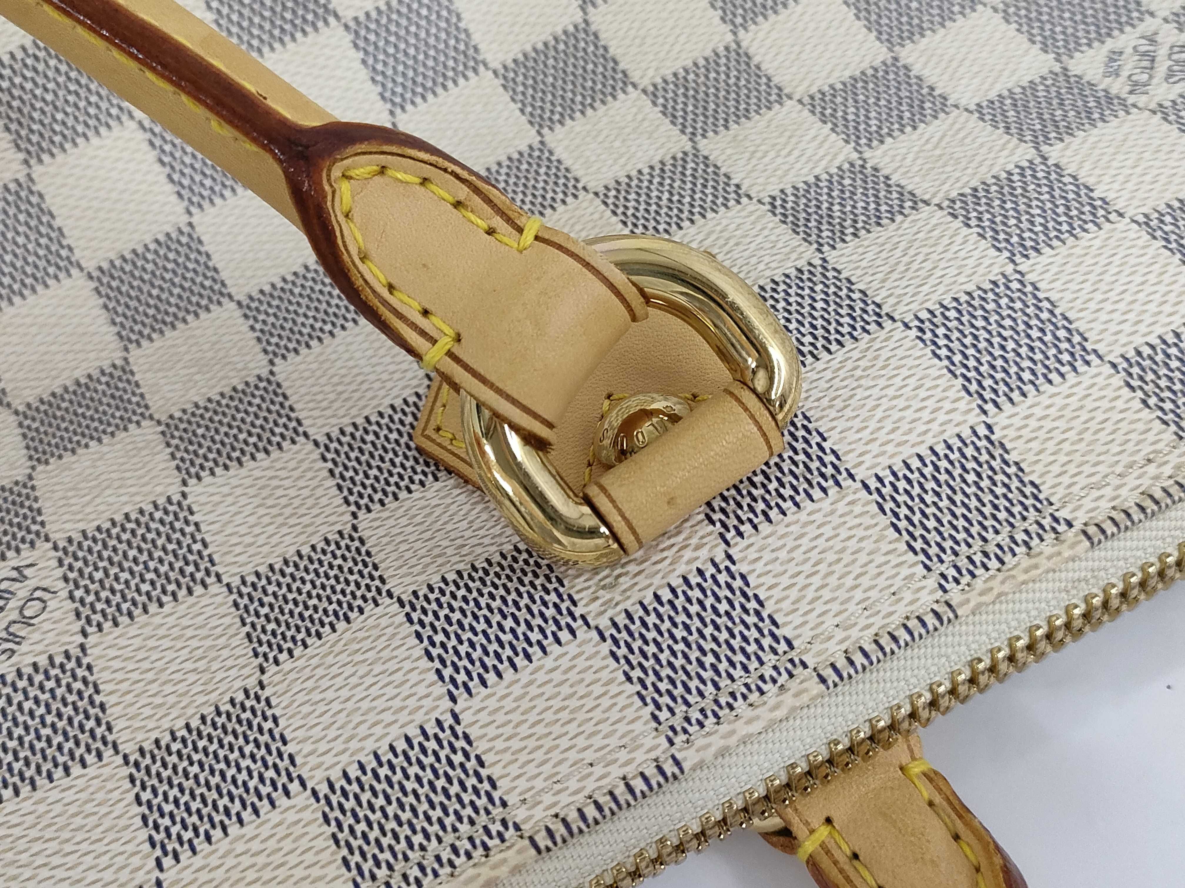 Damier Azur Saleya MM Tote Bag — view 5