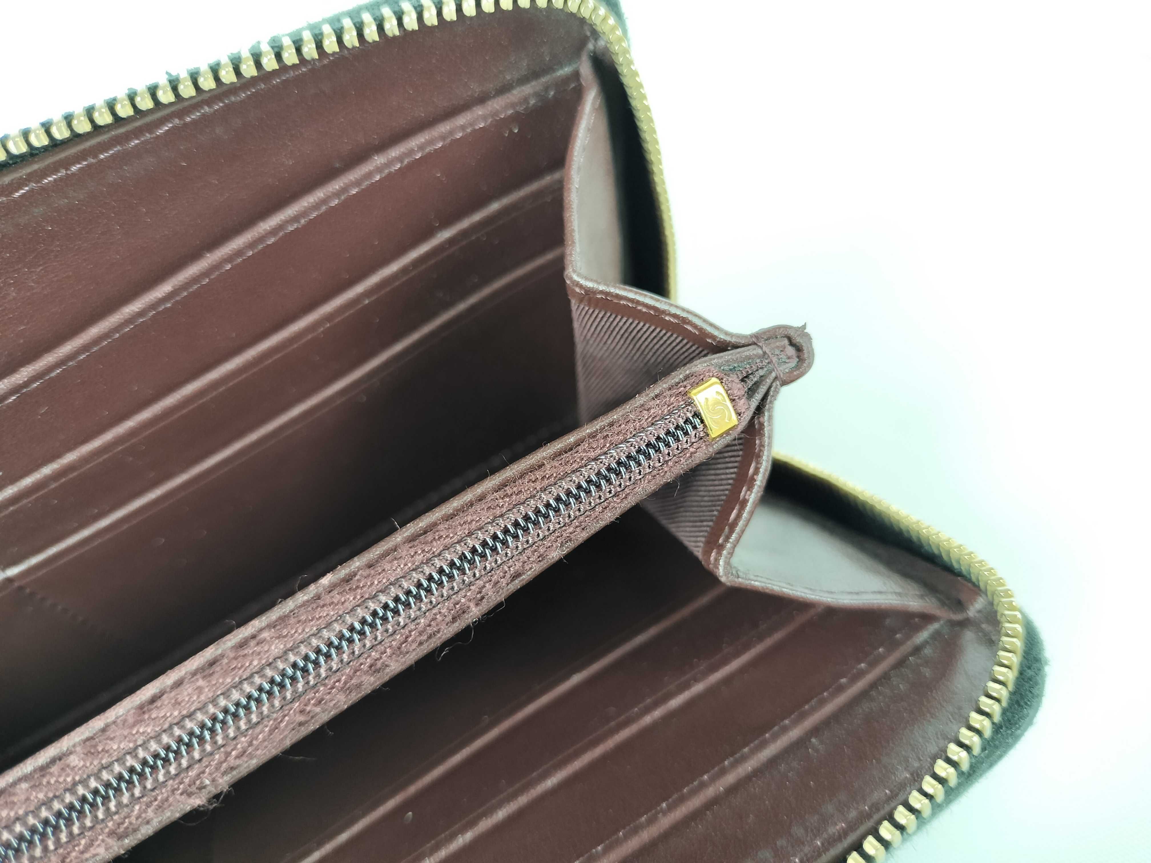 Matelassé Round Zip Long Wallet, Caviar Leather, Black, Serial Number 29 — view 11