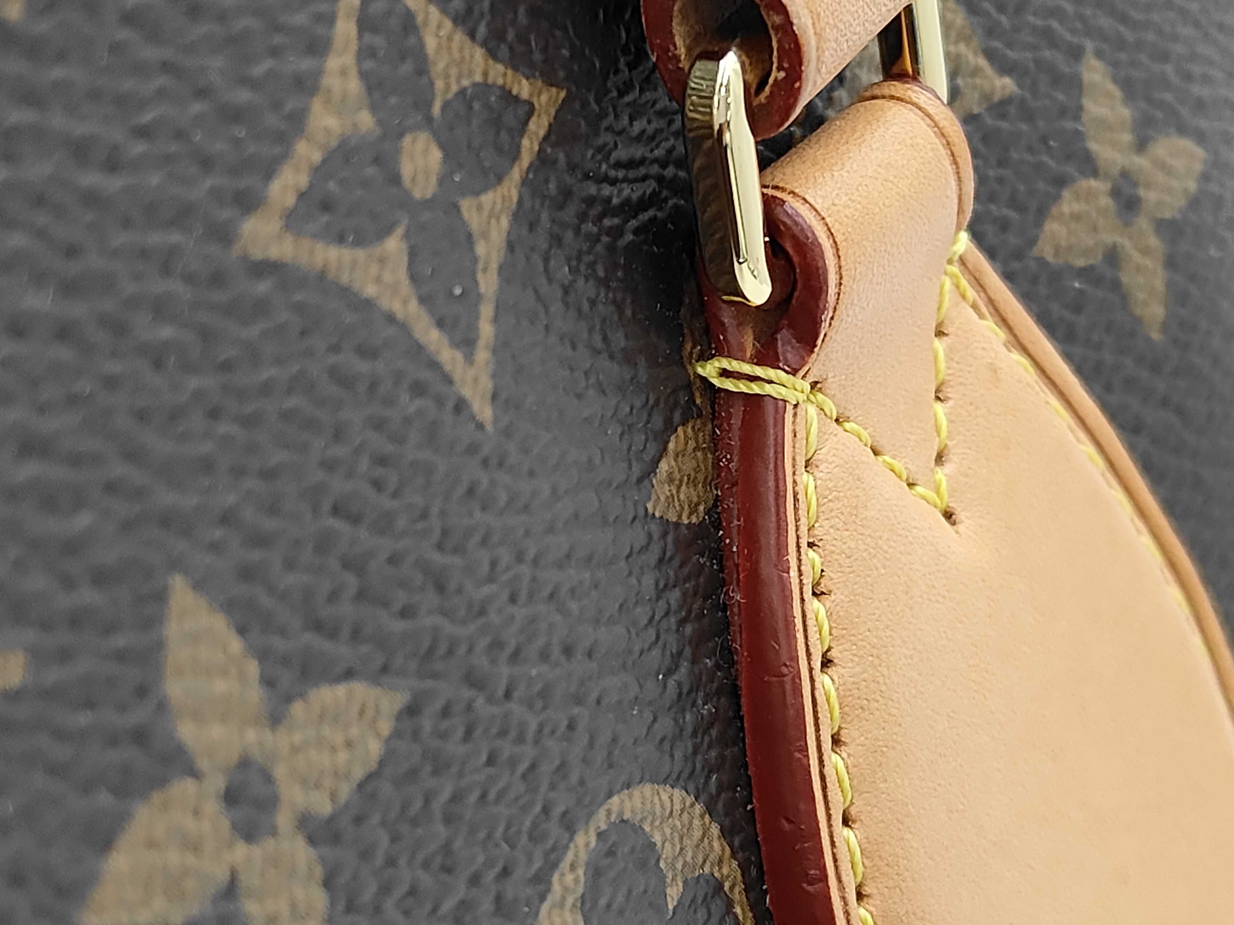 Monogram Flower Zipped Tote Bag — view 3