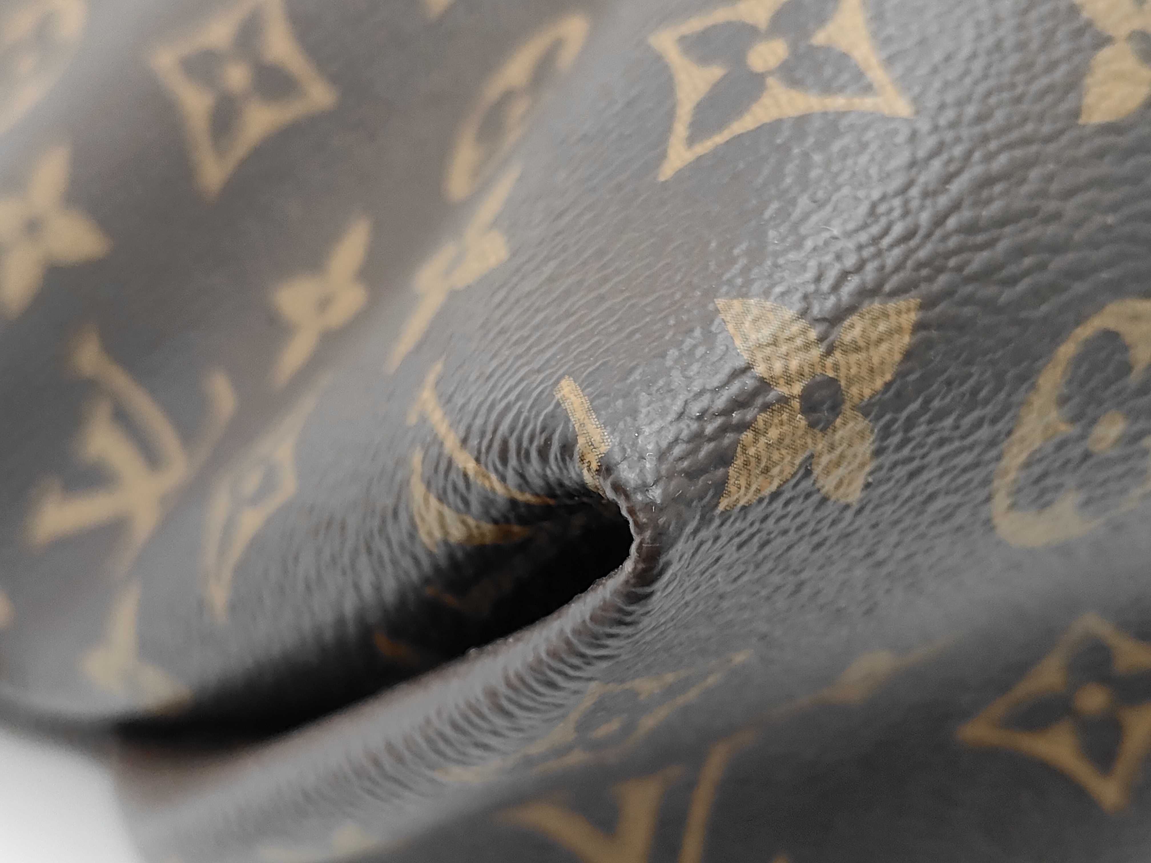 Monogram Flower Zipped Tote Bag — view 6