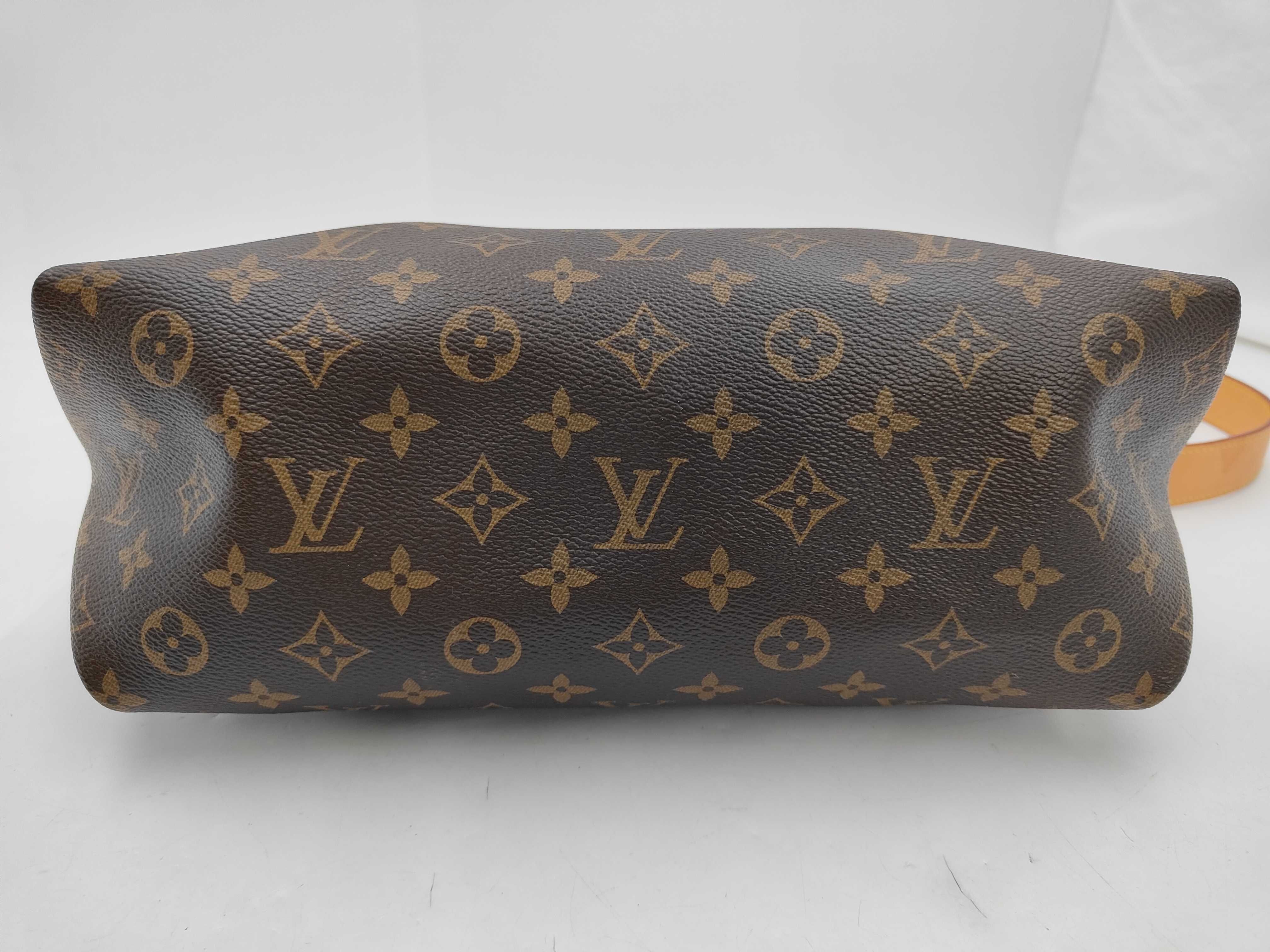 Monogram Flower Zipped Tote Bag — view 7