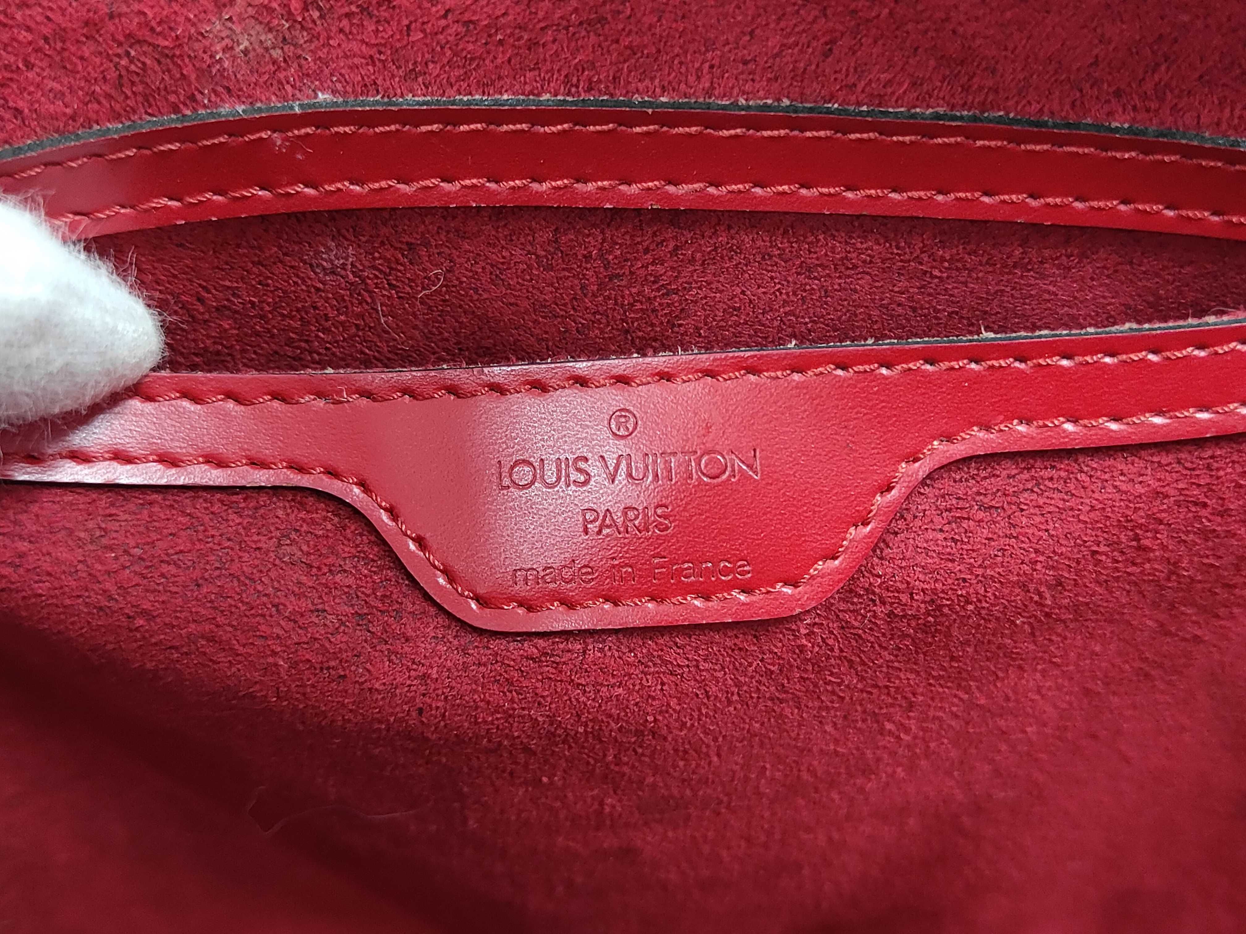Epi Saint Jacques Red VI0946 Shoulder Bag — view 9