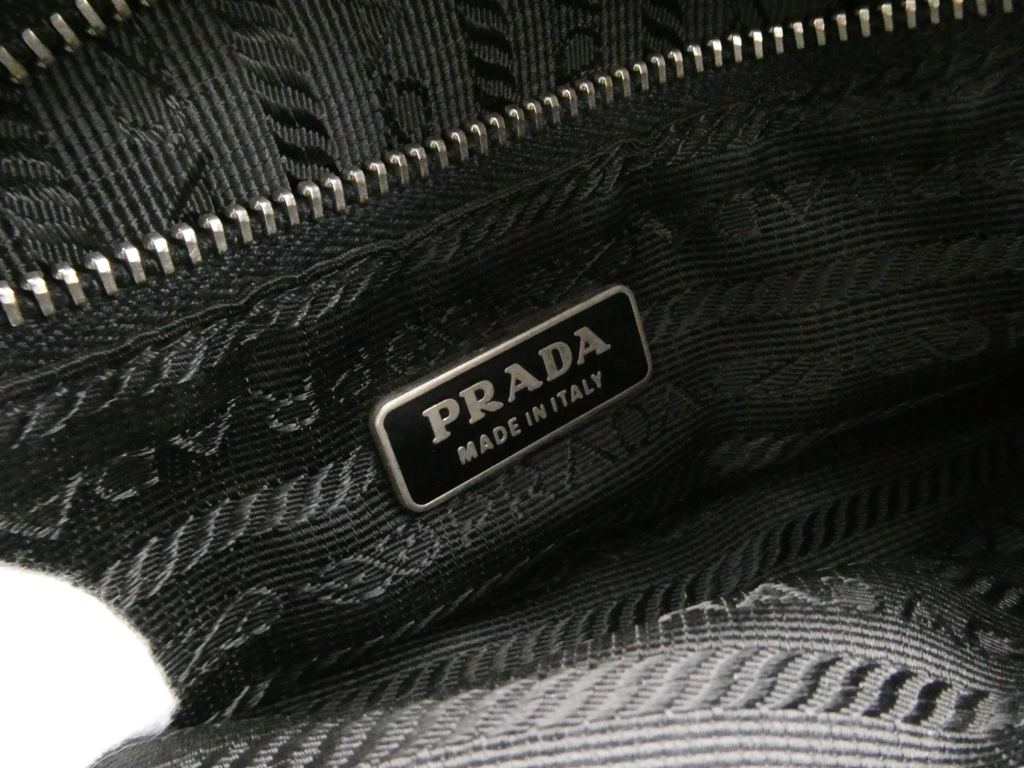 logo plate nylon leather handbag — view 8