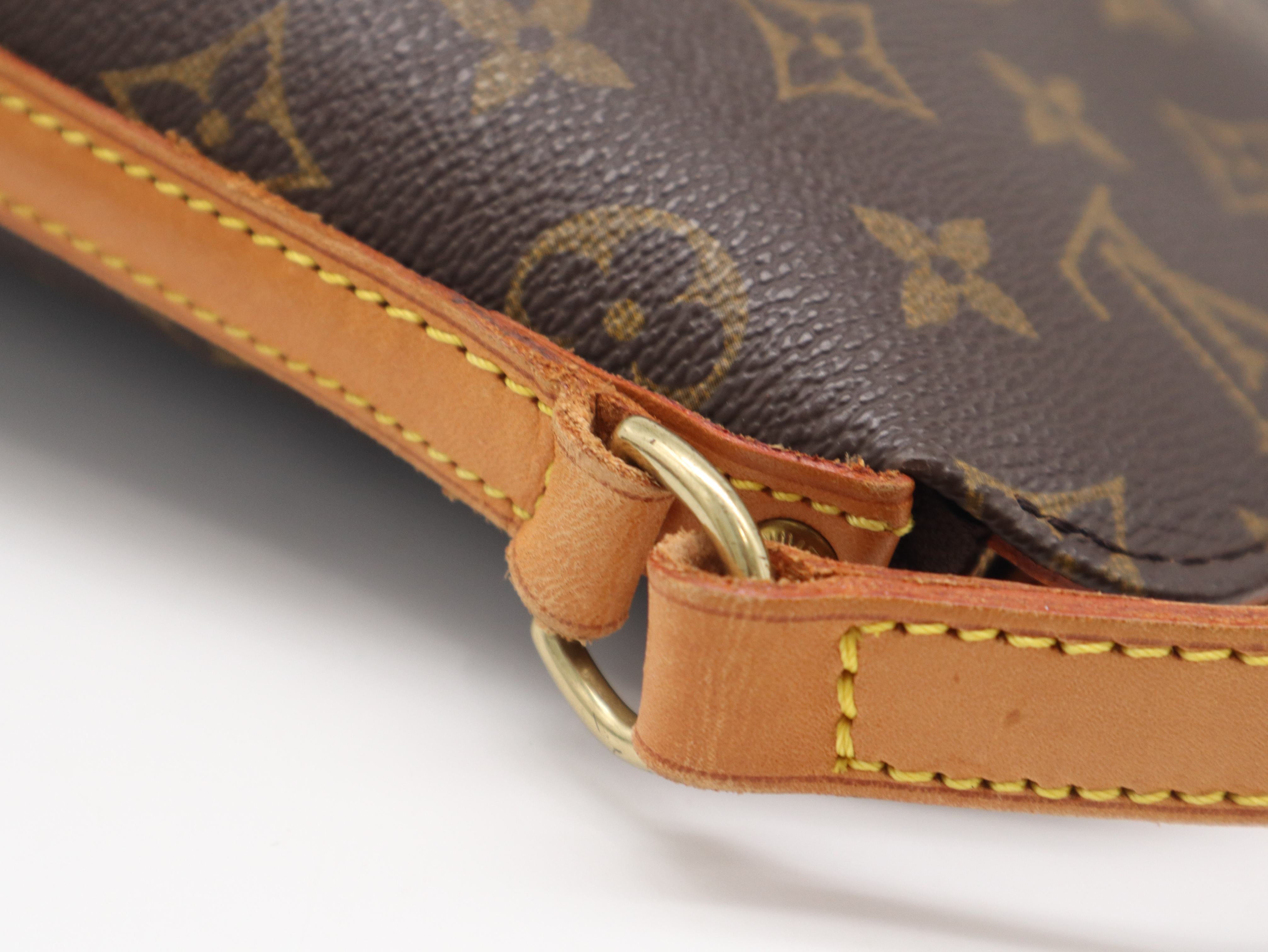 M51290 Monogram Druot Shoulder Bag — view 7