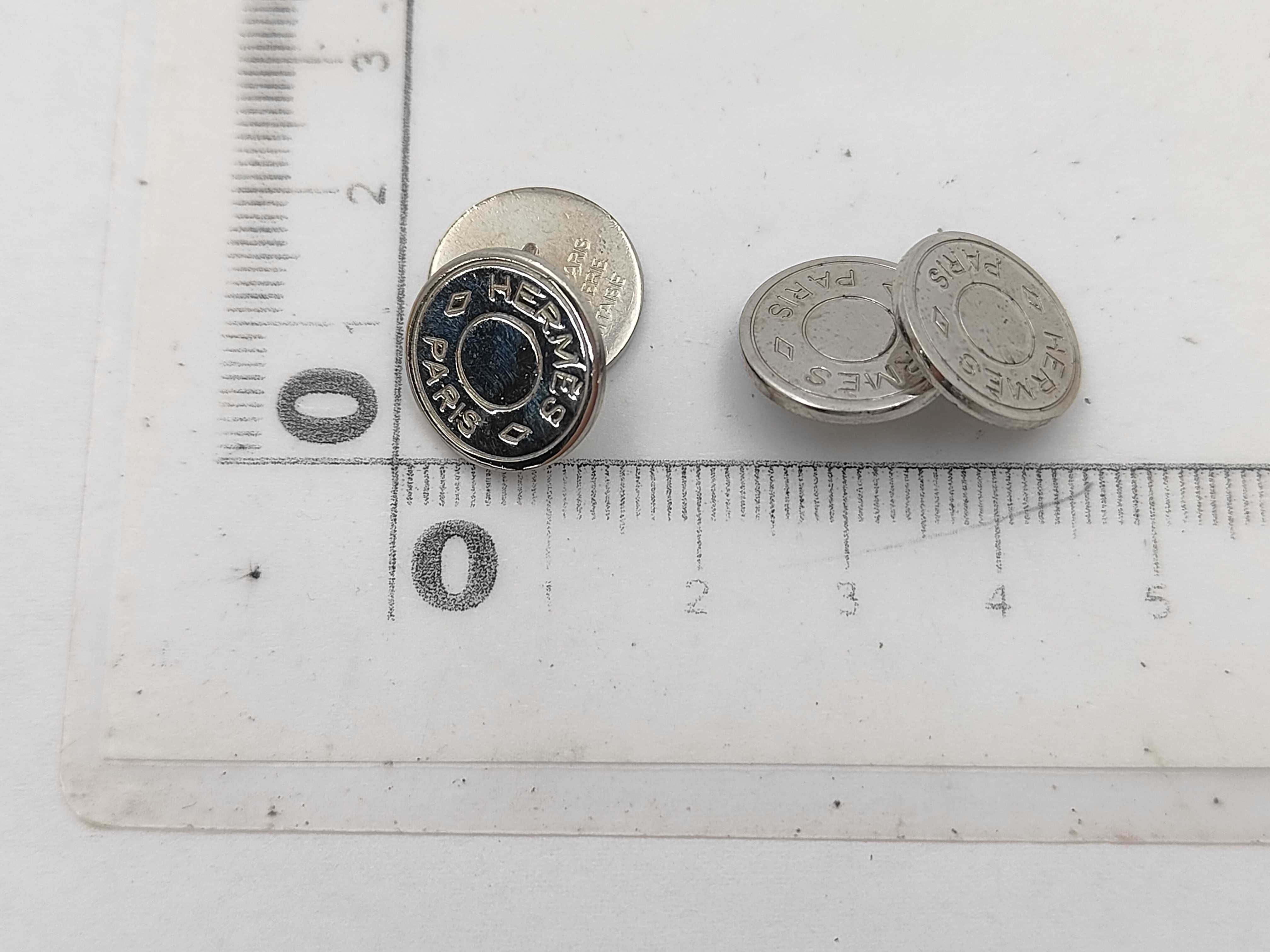 cufflinks/box, tie clip and cufflinks — view 4