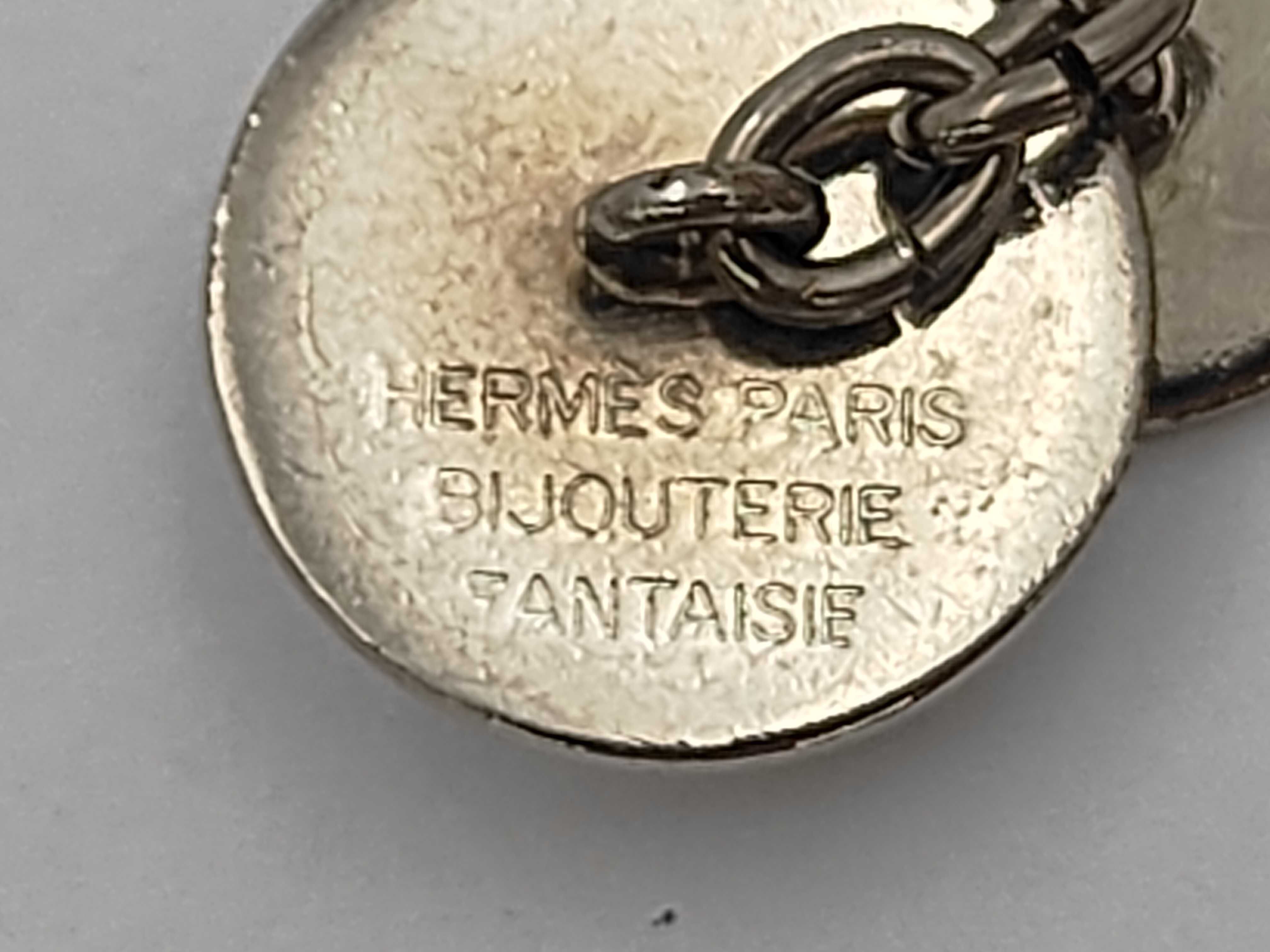 cufflinks/box, tie clip and cufflinks — view 5