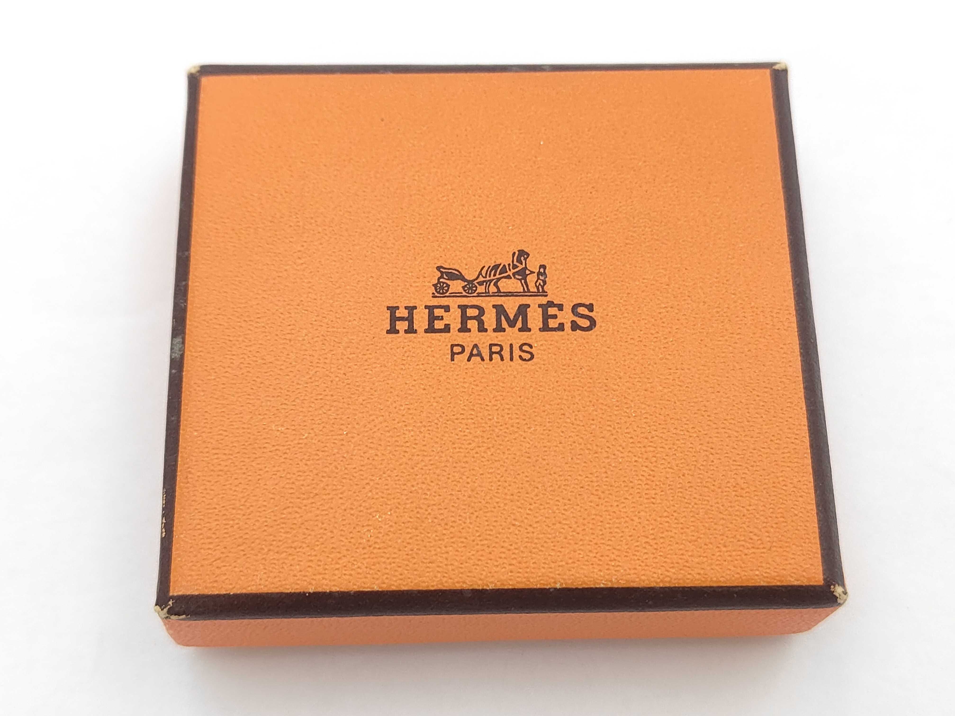 cufflinks/box, tie clip and cufflinks — view 6