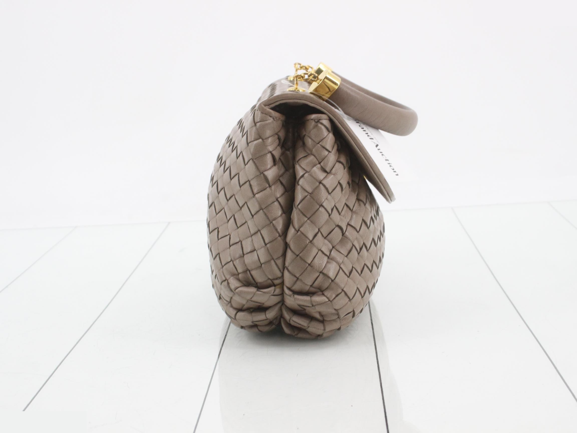 Intrecciato (Bag) - Shoulder Bag - 2-Way Bag — view 4