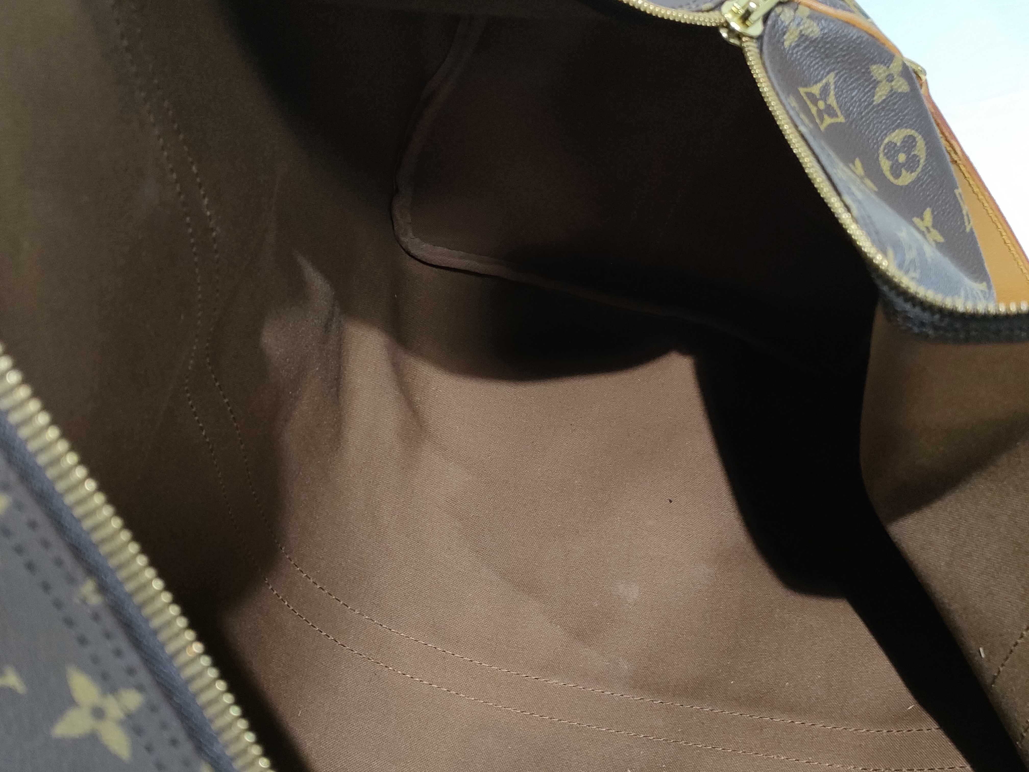 Monogram LV Monogram Keepall Bandoulière 60 Boston Bag — view 10