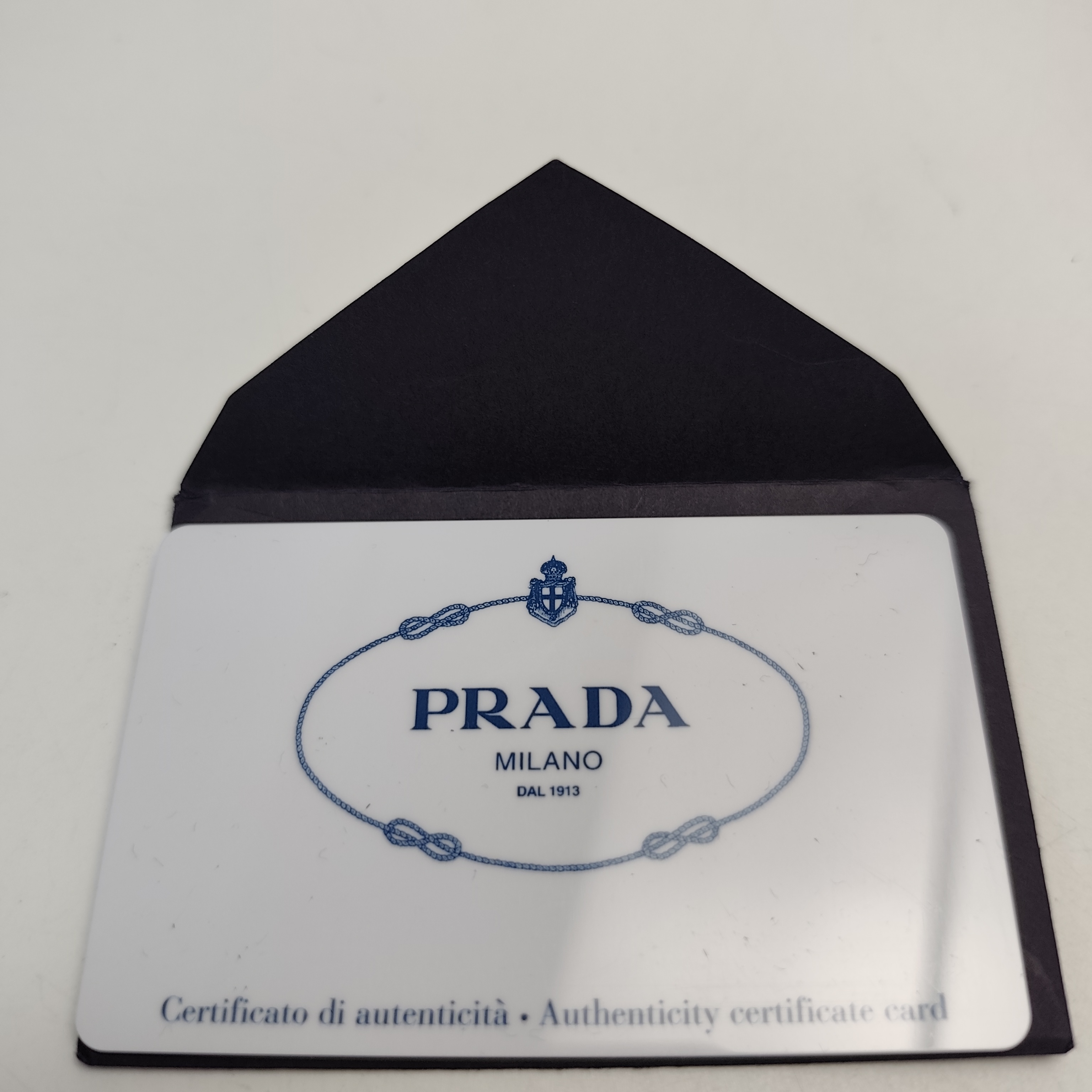 【*Shipped from: China*】PRADA Leather Shoulder Bag — view 9