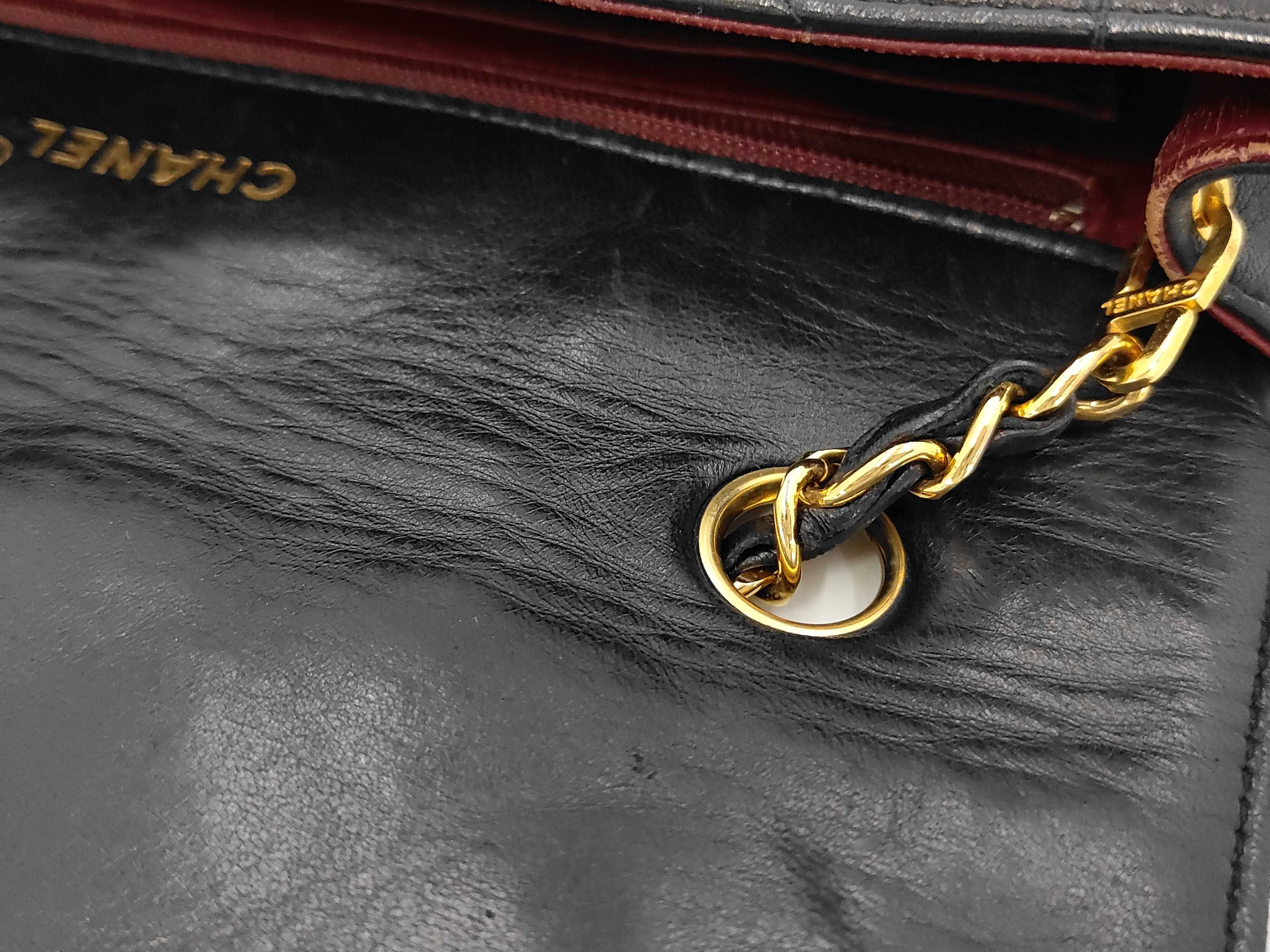 Lambskin Matelassé Chain Shoulder Bag (25, Series 2) — view 10