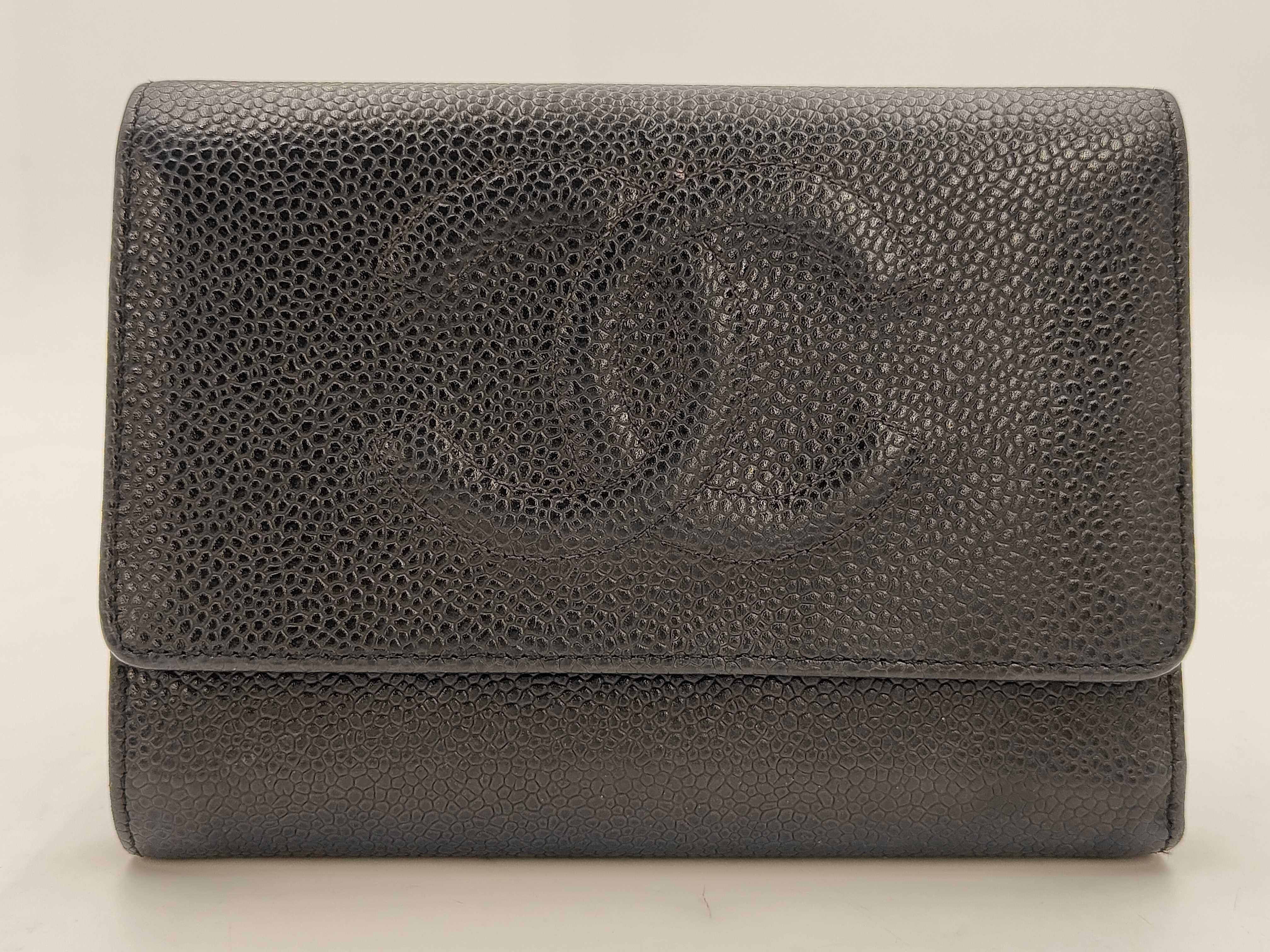 caviar skin wallet