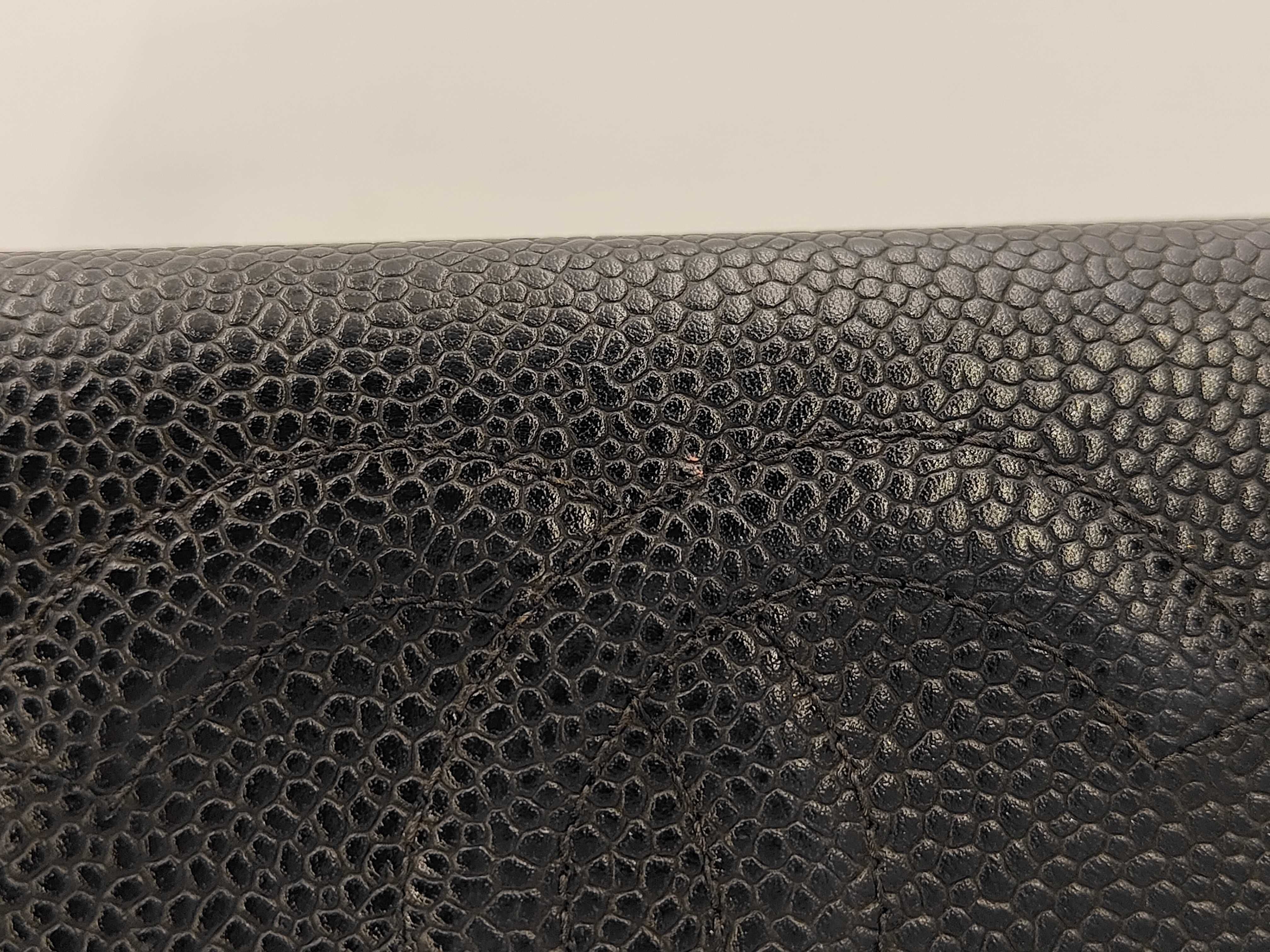 caviar skin wallet — view 10