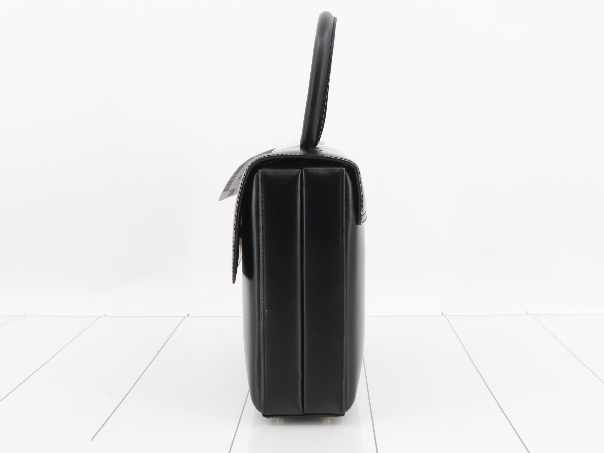 Kelly-style handbag — view 3