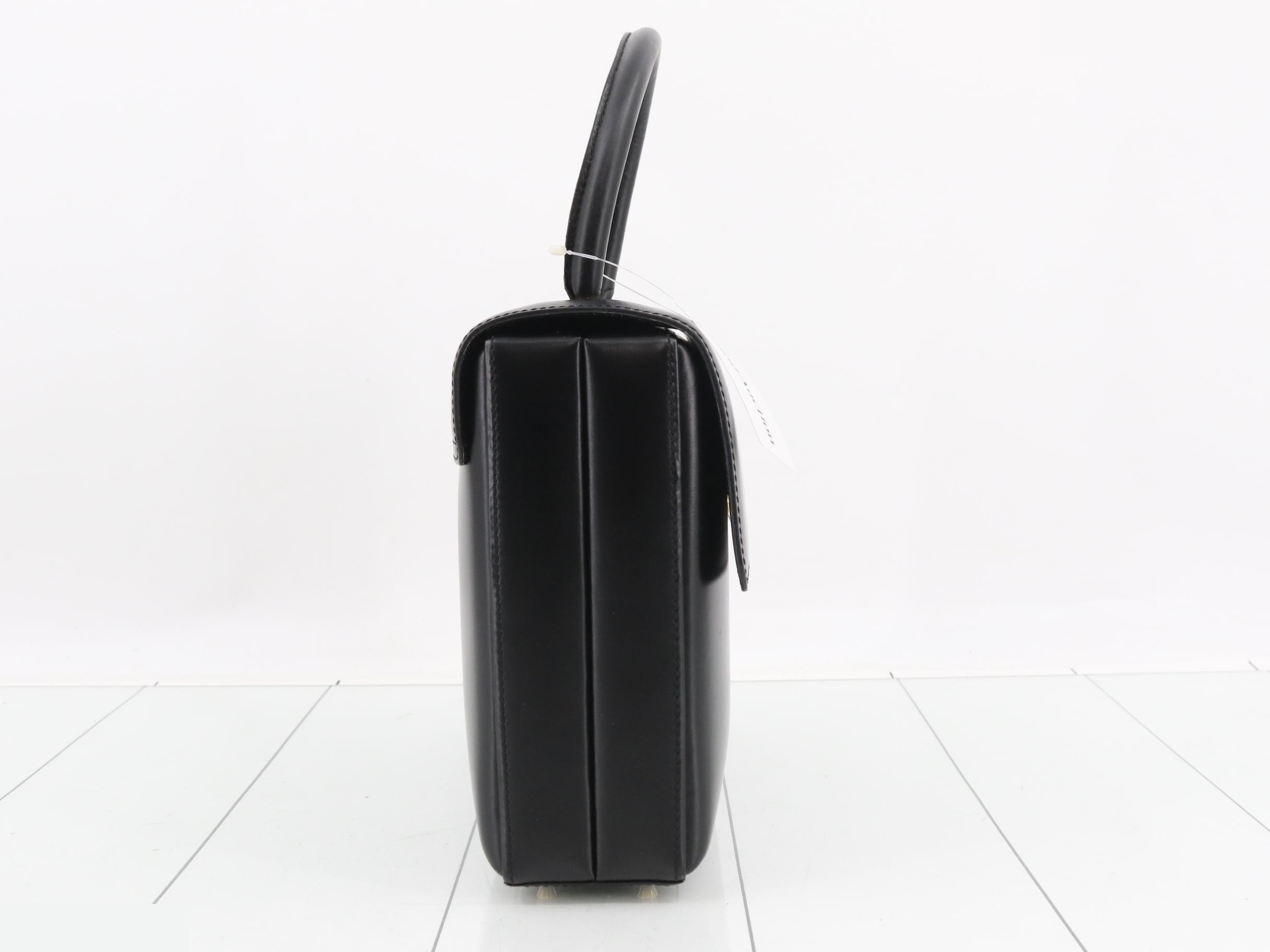 Kelly-style handbag — view 4