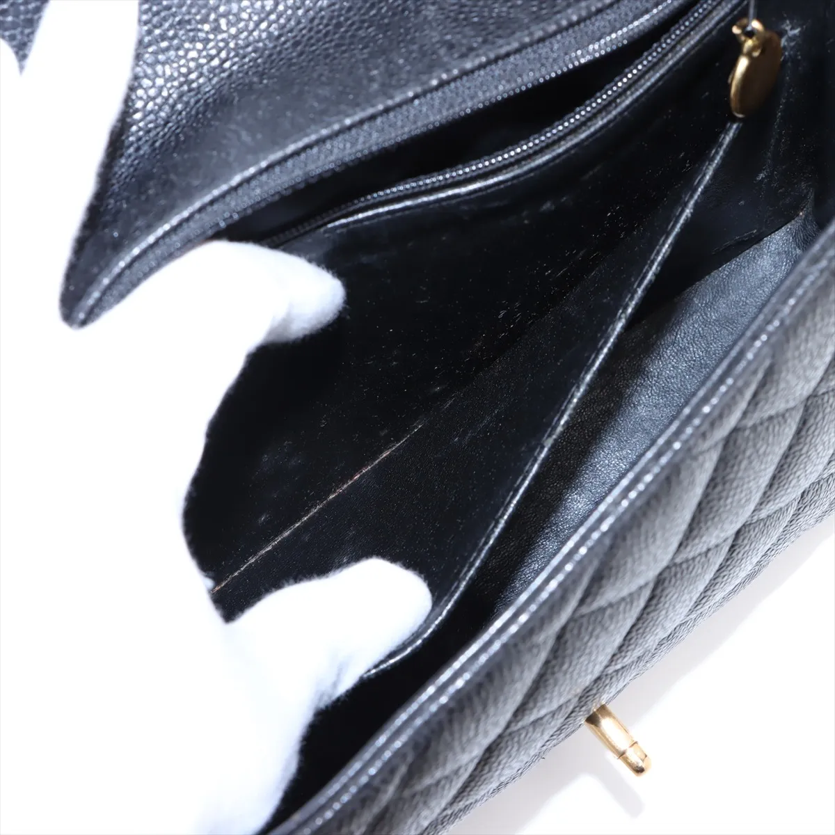 [Individually wrapped] Chanel Matelasse caviar skin single flap single chain bag Diana flap black gold hardware 3242786 3rd series — view 8