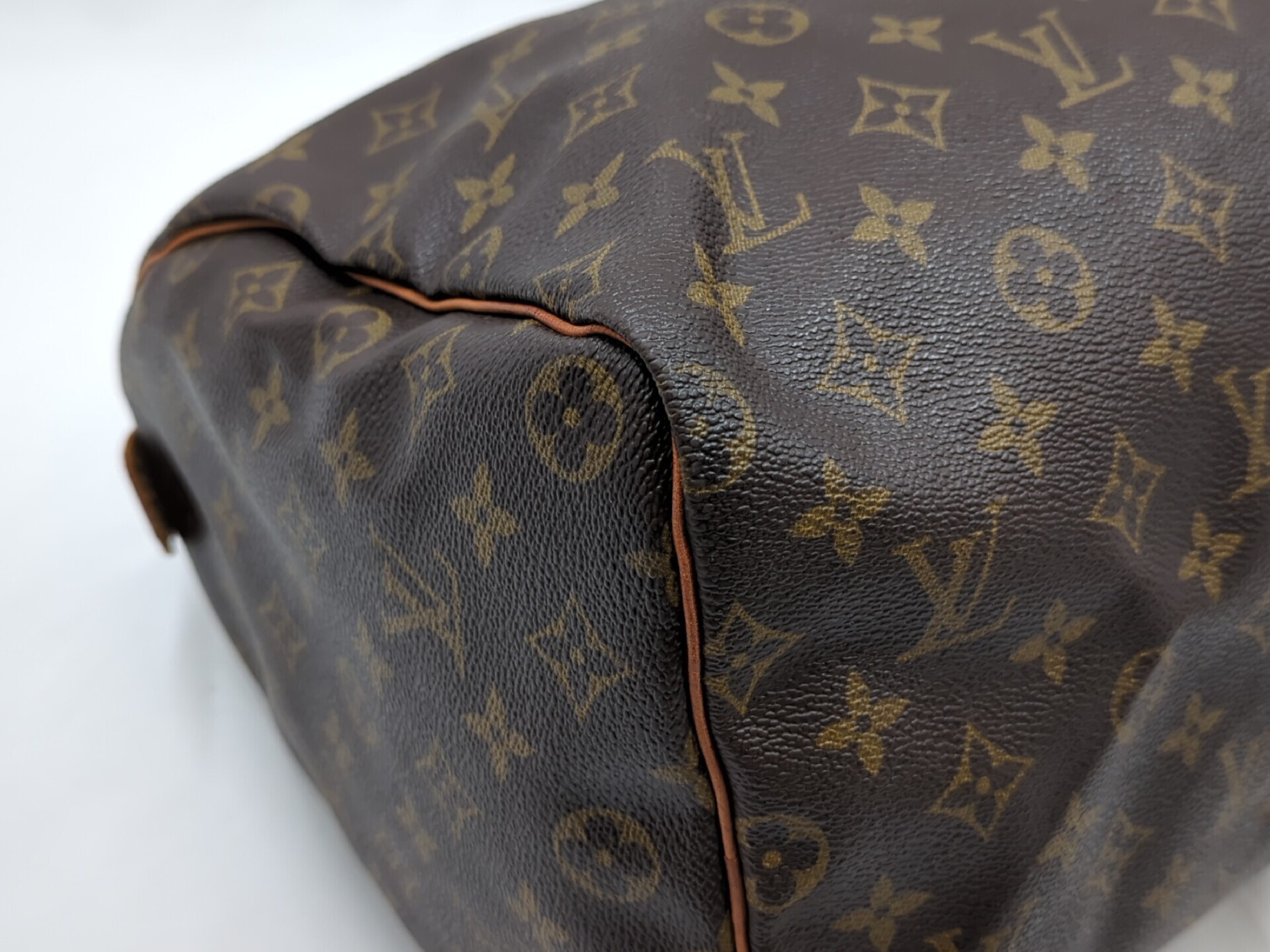 M41522 Monogram Speedy 40 Handbag — view 3