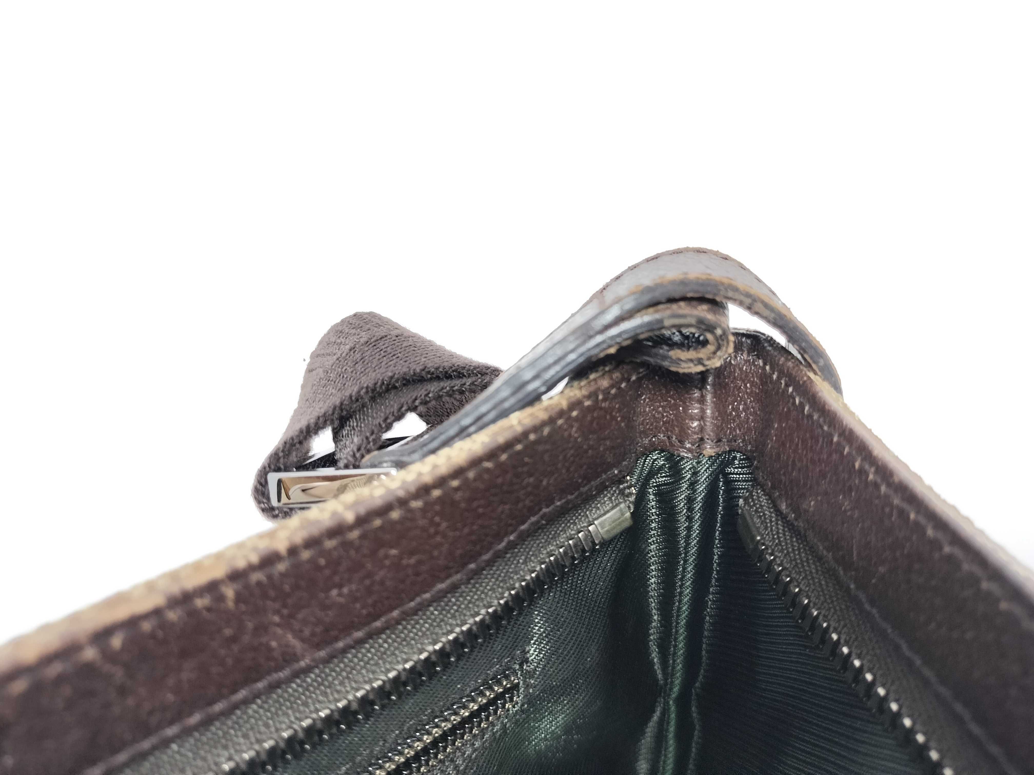 GG Canvas Shoulder Bag — view 13