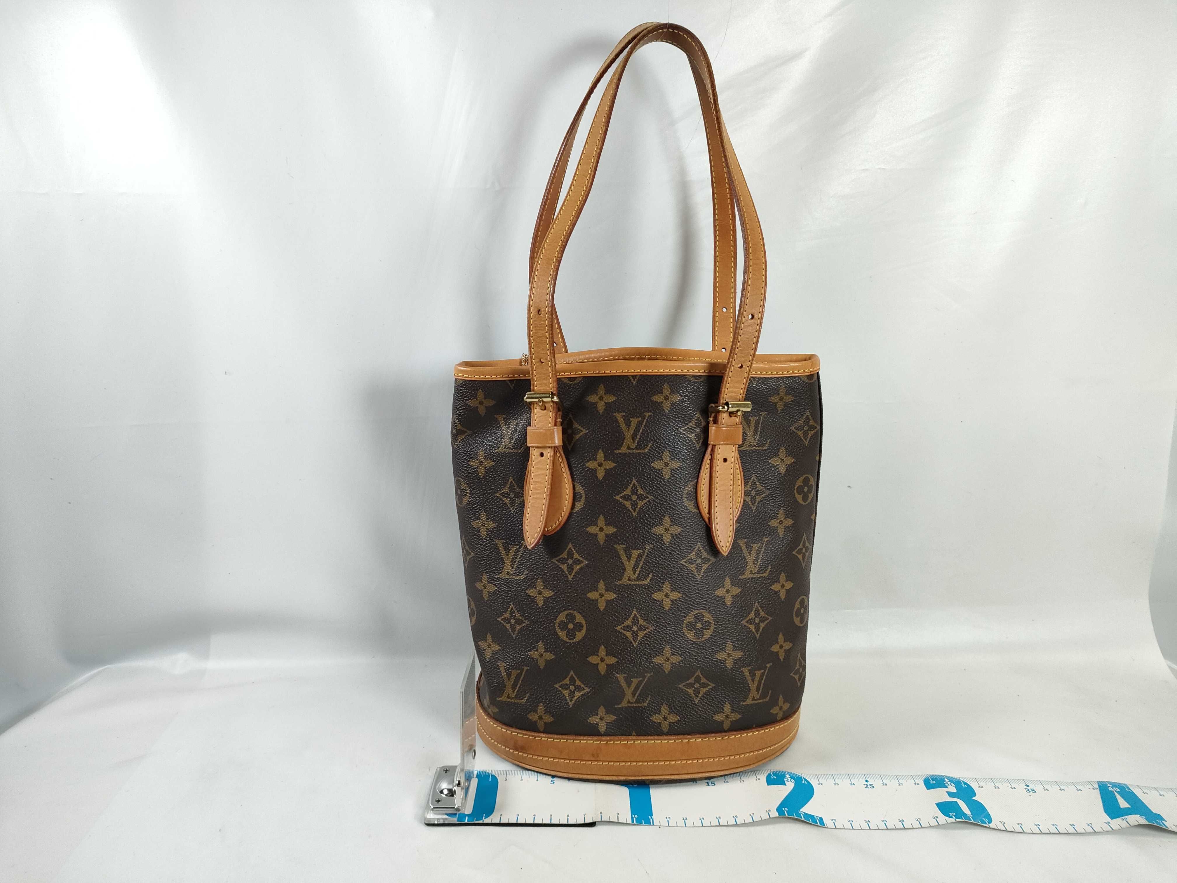 Monogram Bucket PM M42238 DK3017 Tote Bag — view 2