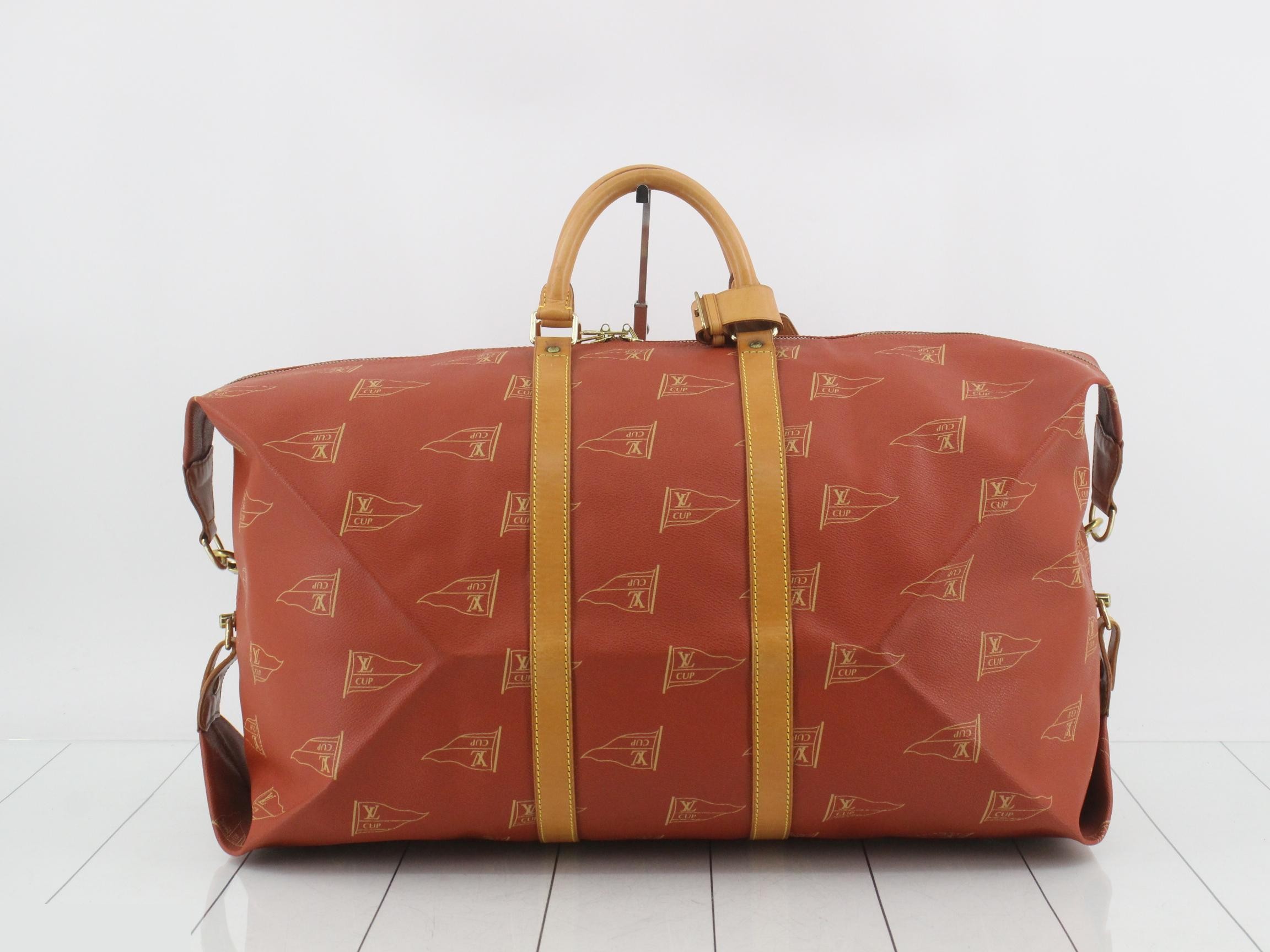 Boston bag, 1995 model, America's Cup design, red, gold hardware. — view 2