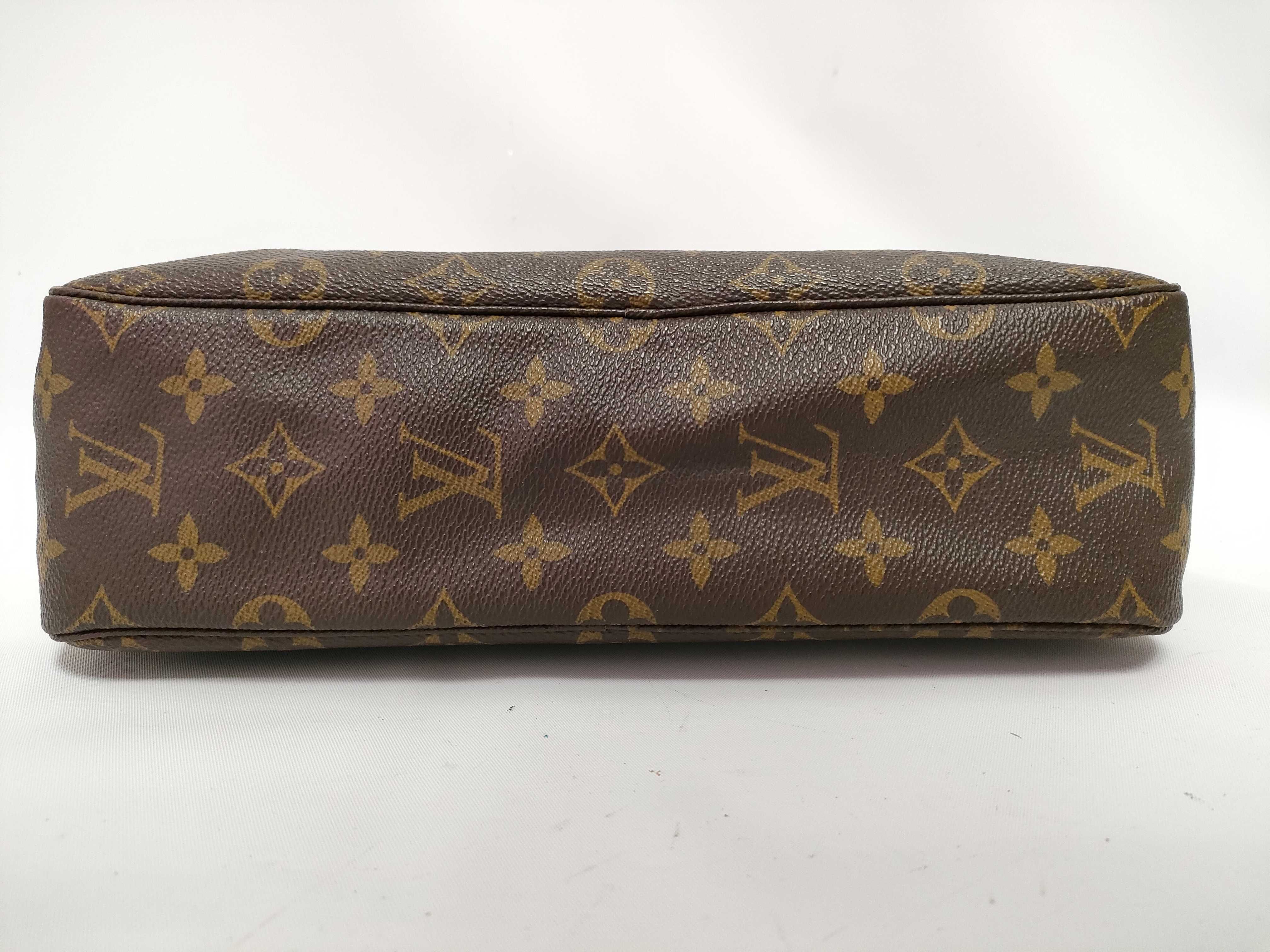 Monogram Louis Vuitton Monogram Clutch Bag — view 3