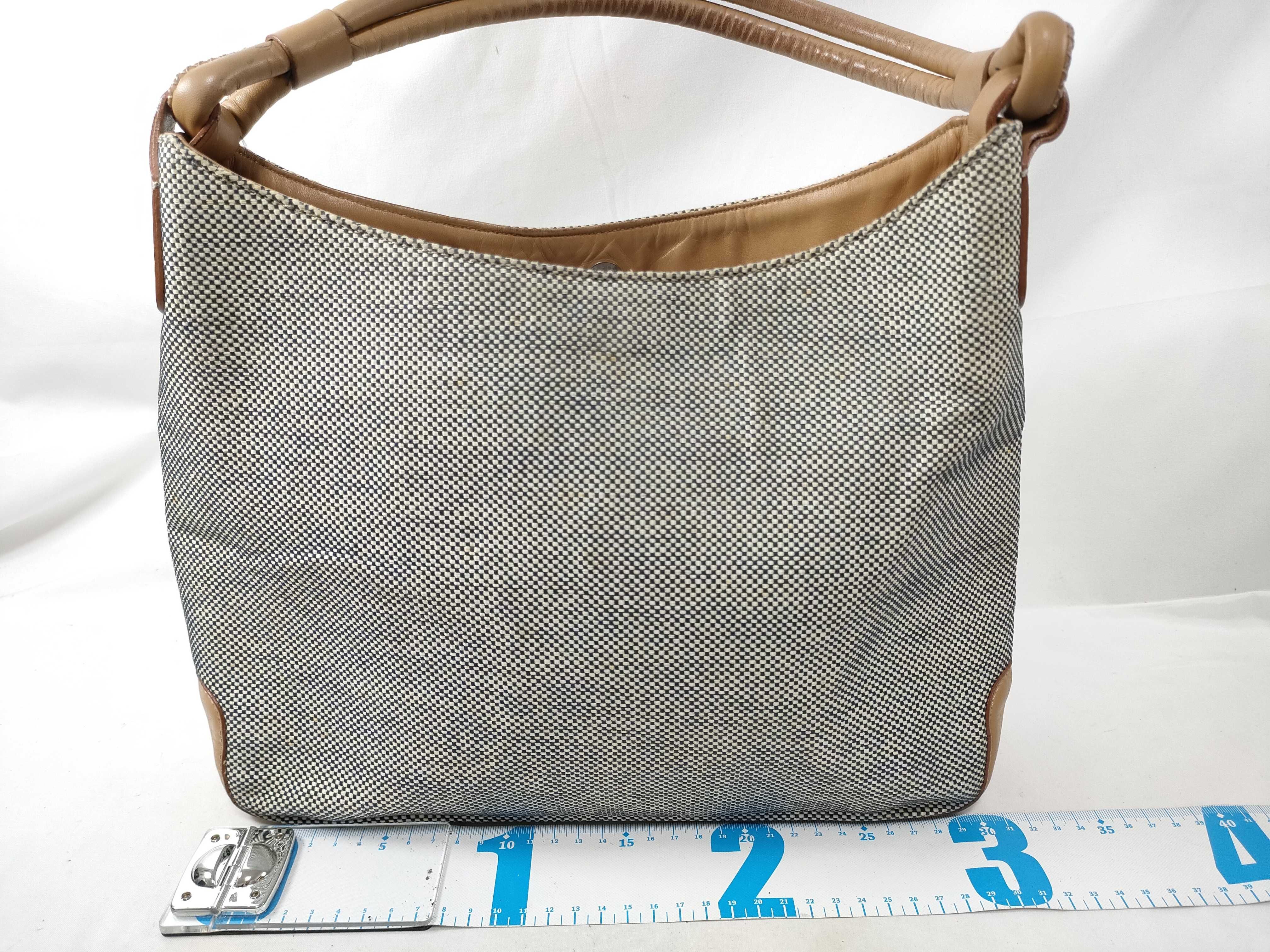 handbag — view 2