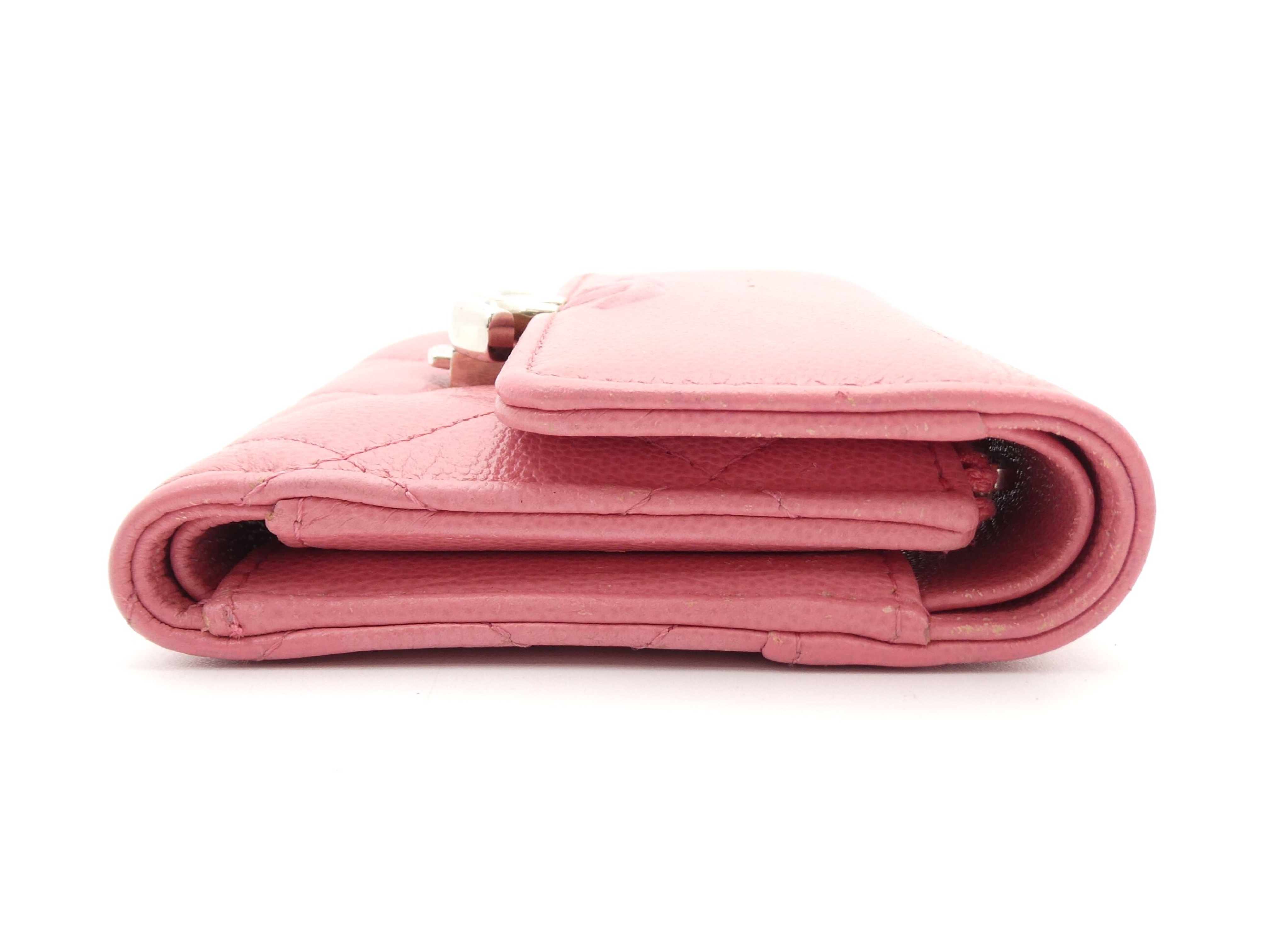 Matelassé Coco Mark Tri-fold Wallet — view 3