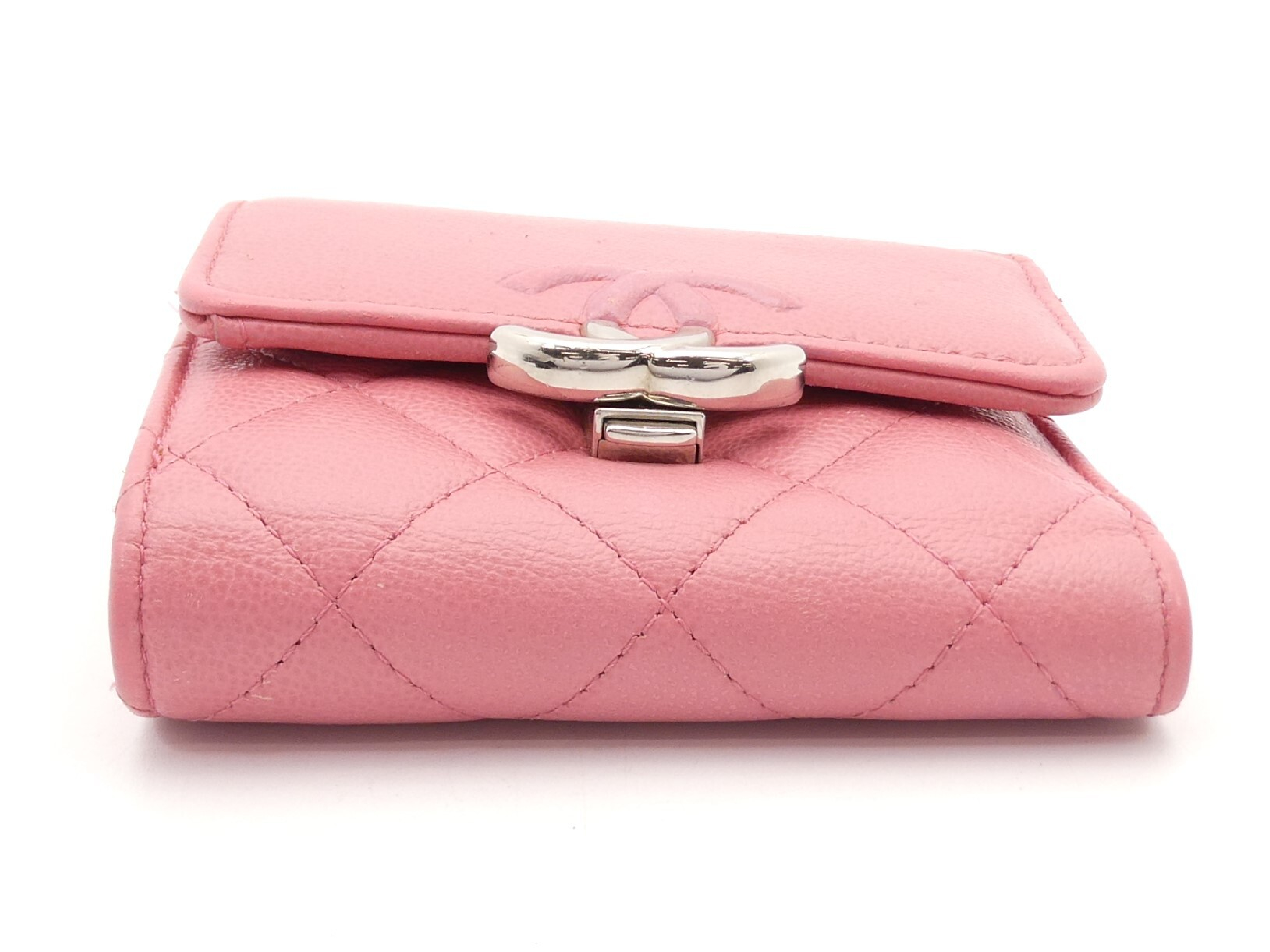 Matelassé Coco Mark Tri-fold Wallet — view 5