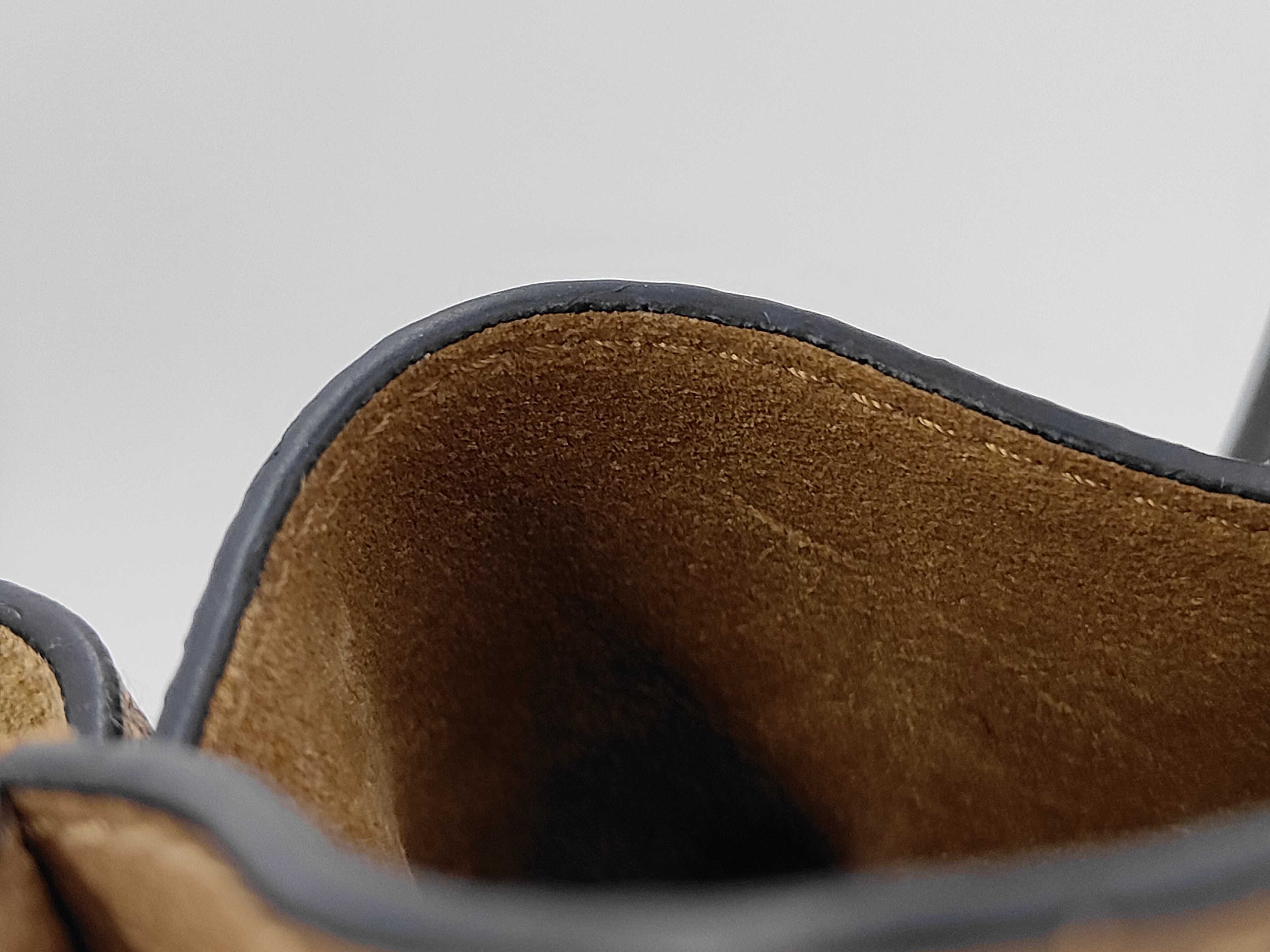 Flamenco Knot Tote, Camel x Black Tote Bag — view 4