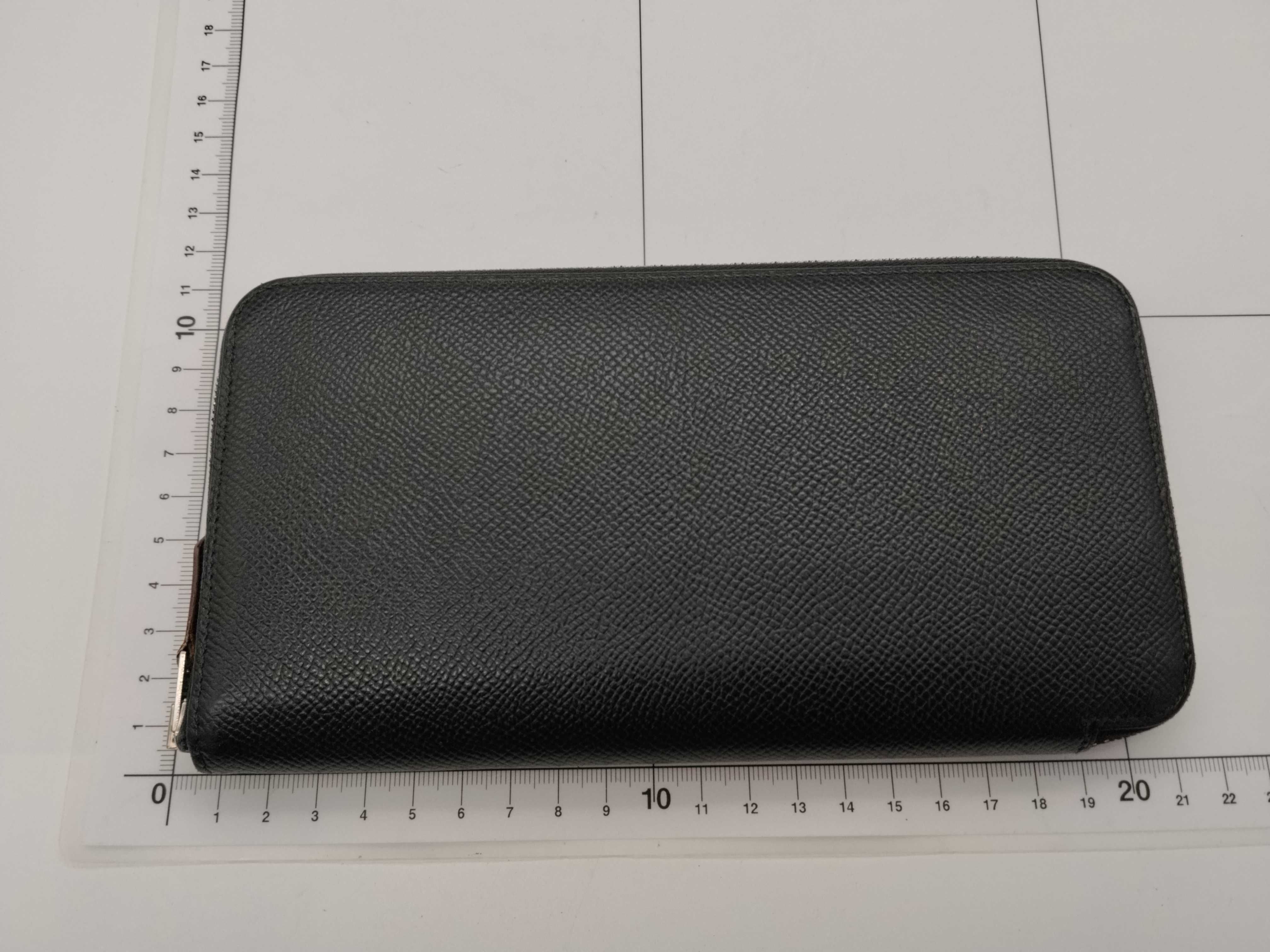 Azap Long Silk In Round Zipper Wallet, A Stamp, Veau Epsom Leather, Black, with Box — view 2