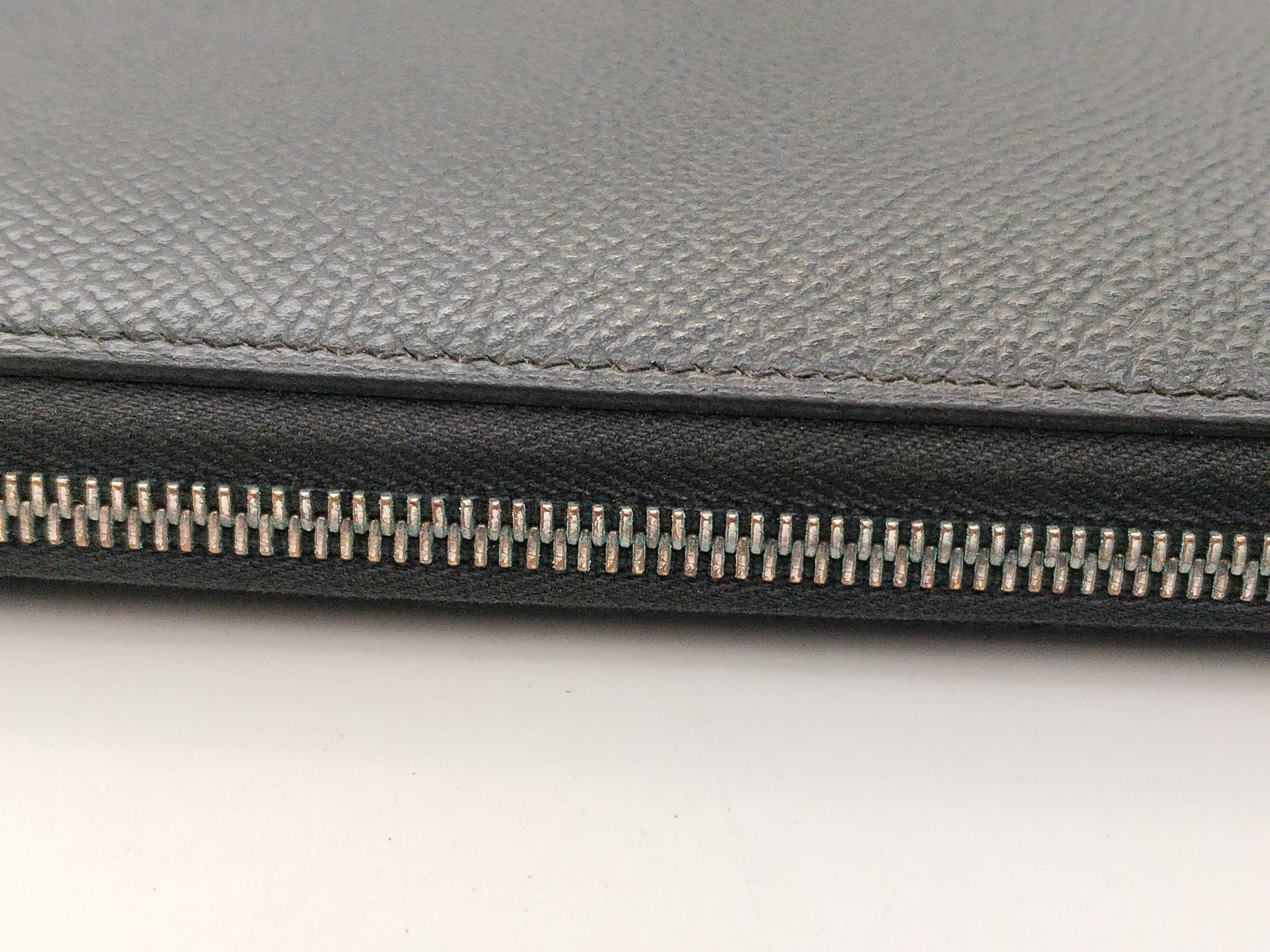 Azap Long Silk In Round Zipper Wallet, A Stamp, Veau Epsom Leather, Black, with Box — view 7