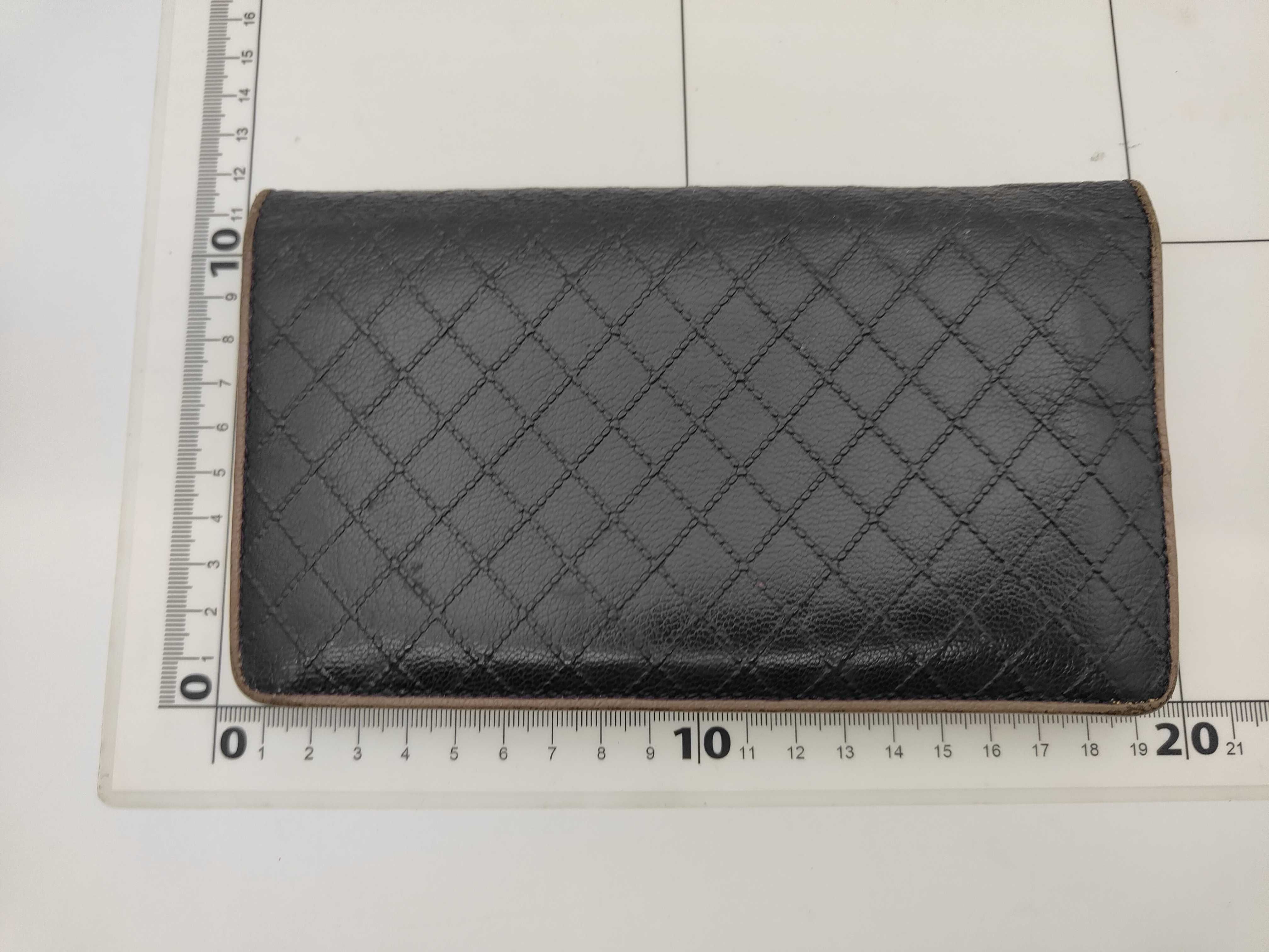 12924002 Bi-fold Wallet, Bicolore Coco Mark, Black Leather Wallet — view 2