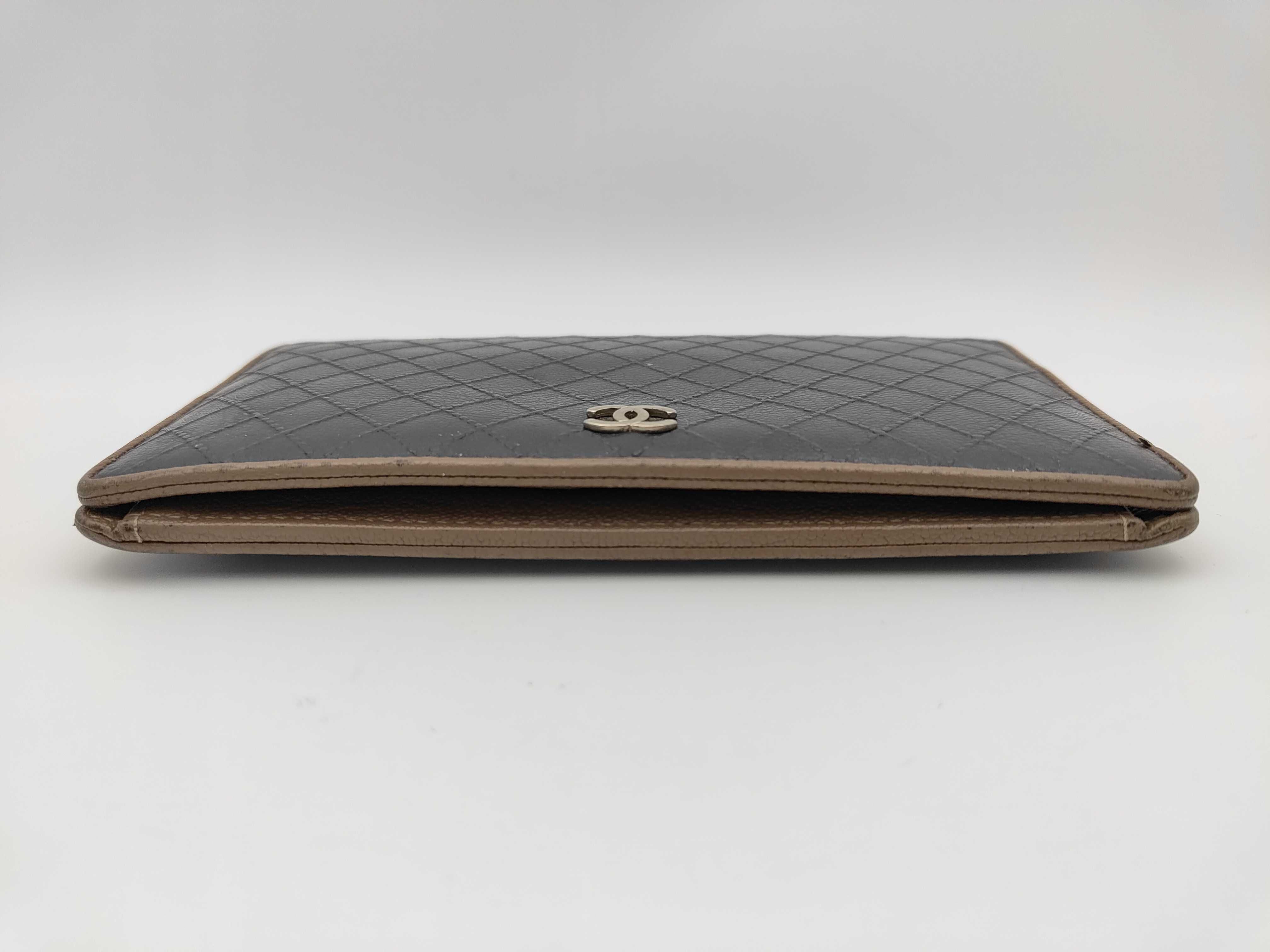 12924002 Bi-fold Wallet, Bicolore Coco Mark, Black Leather Wallet — view 3