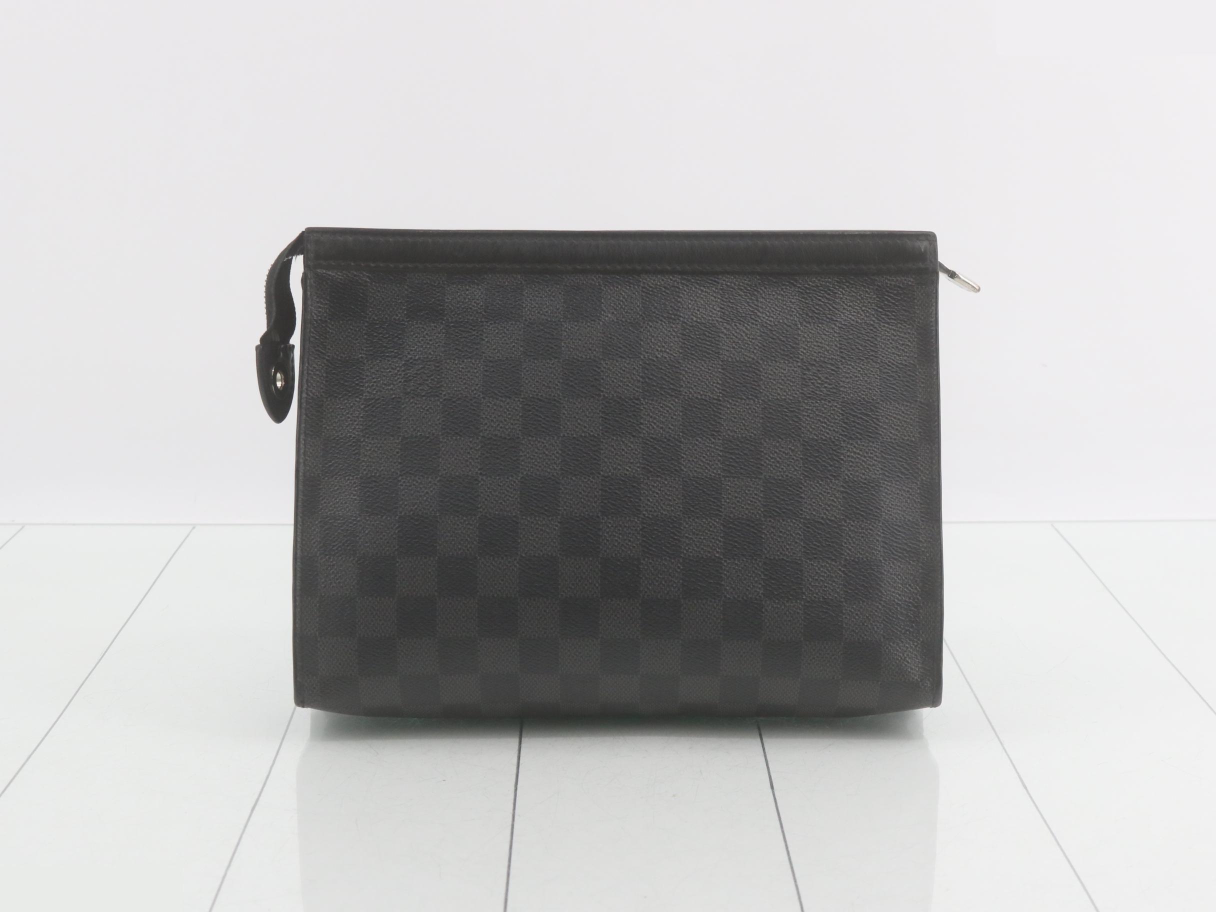 Damier Graphite Pochette Voyage MM Second Bag — view 2