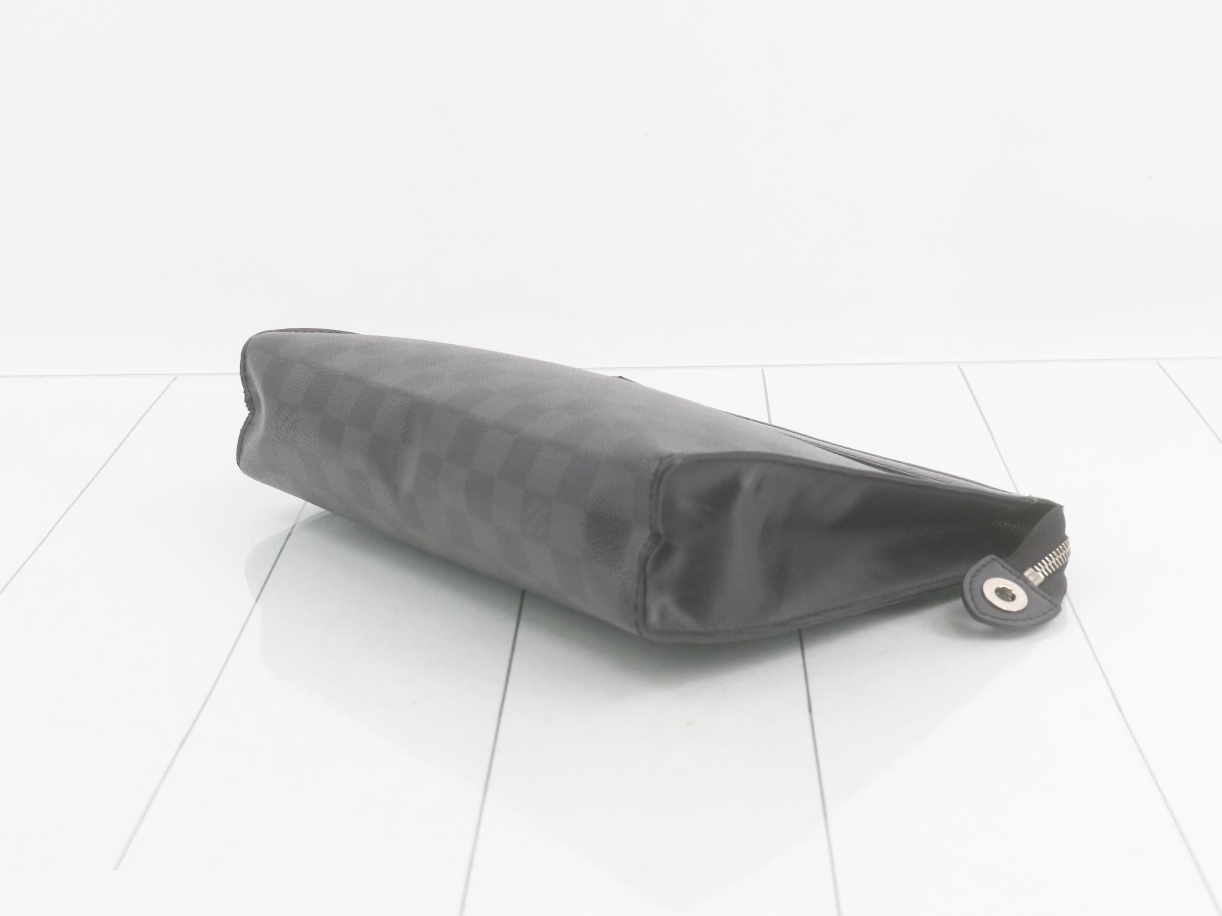 Damier Graphite Pochette Voyage MM Second Bag — view 6