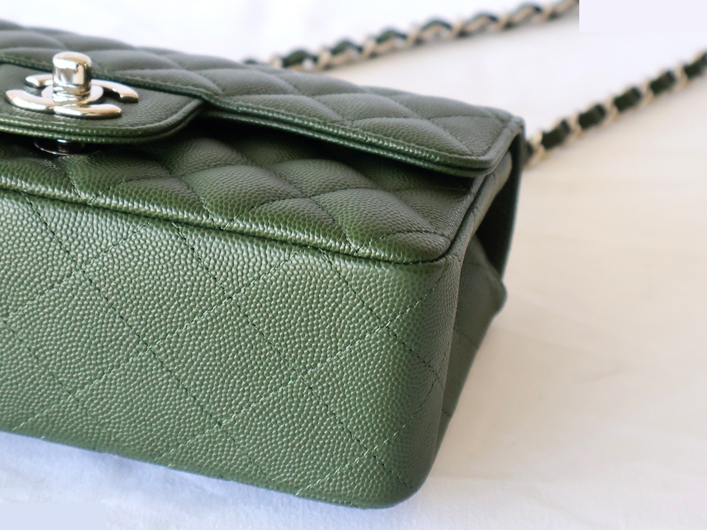Mini Matelassé 20 Caviar Skin Chain Shoulder Bag, Green — view 4
