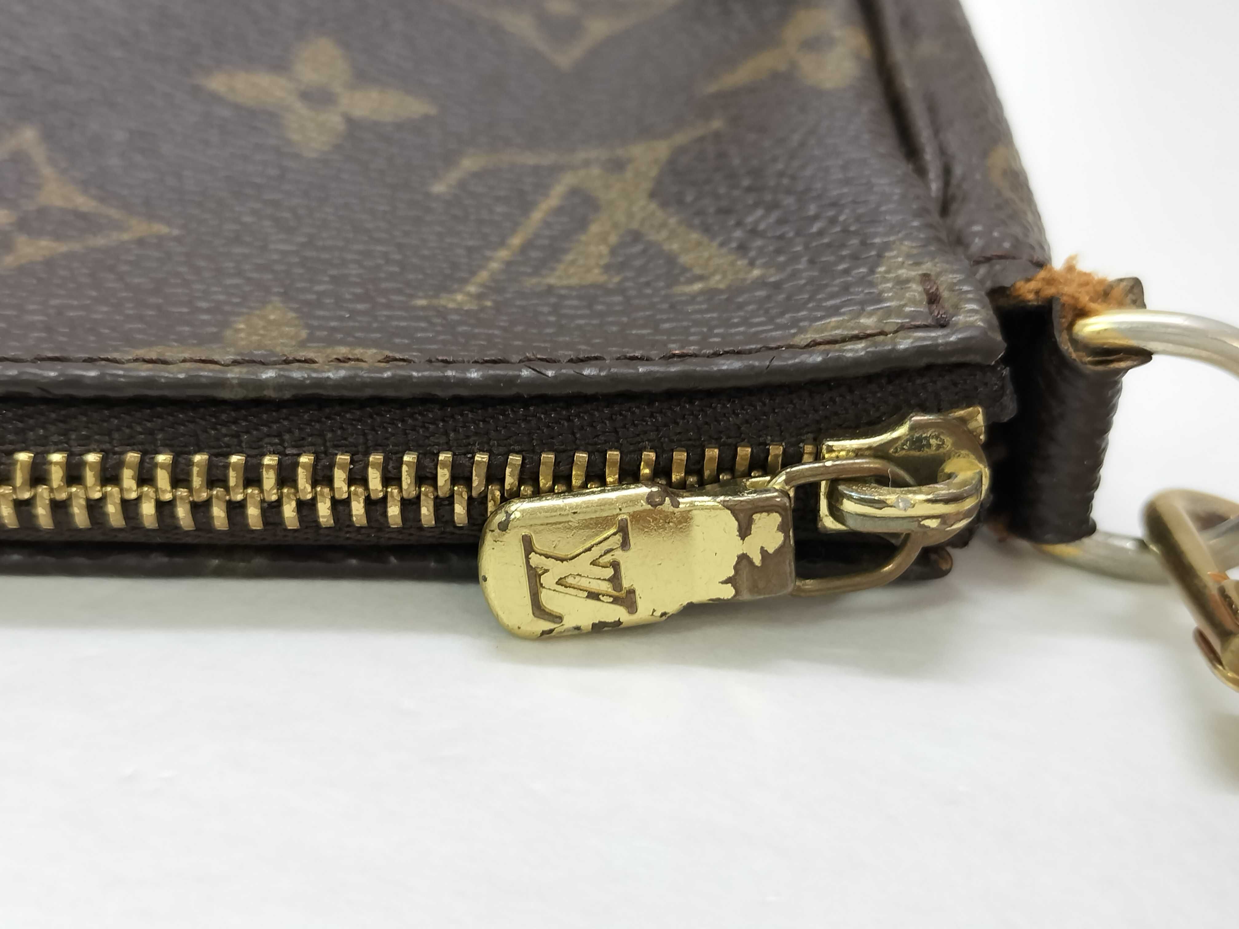 Monogram Louis Vuitton Monogram Accessoires CA0070 Pouch — view 12