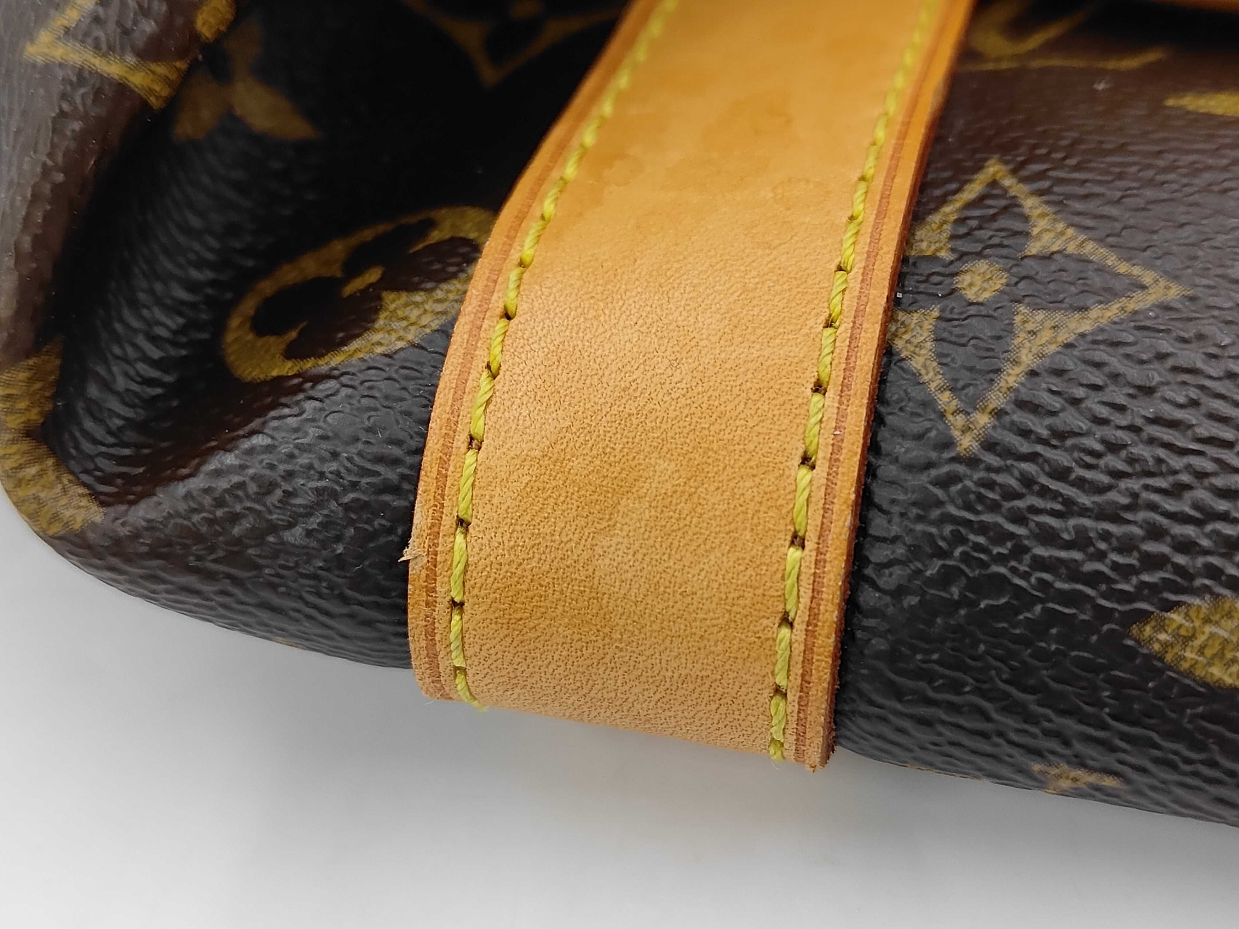 LV Keepall 45 Boston Bag — view 12