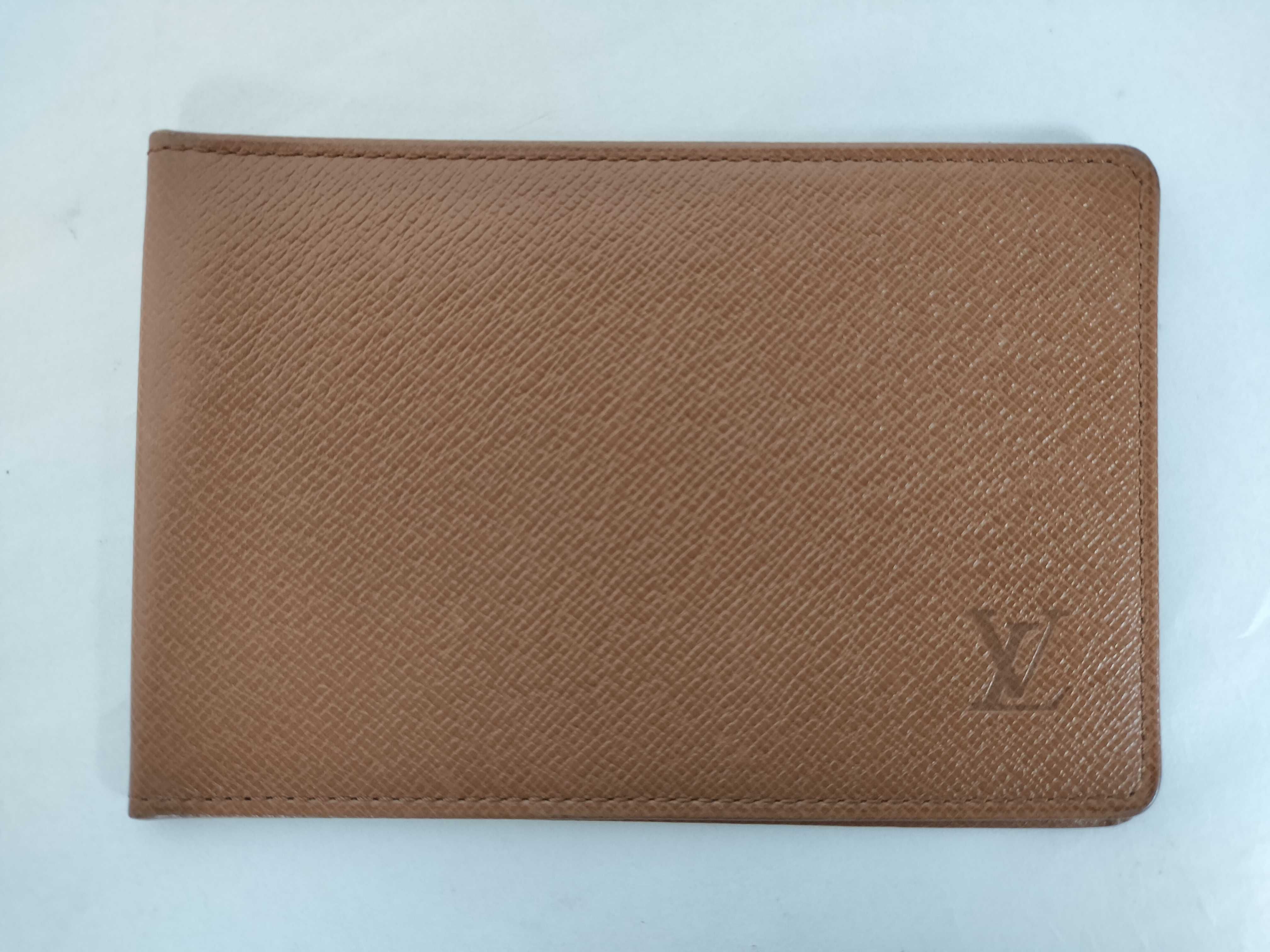 Taiga Brown Taiga Leather Pass Case