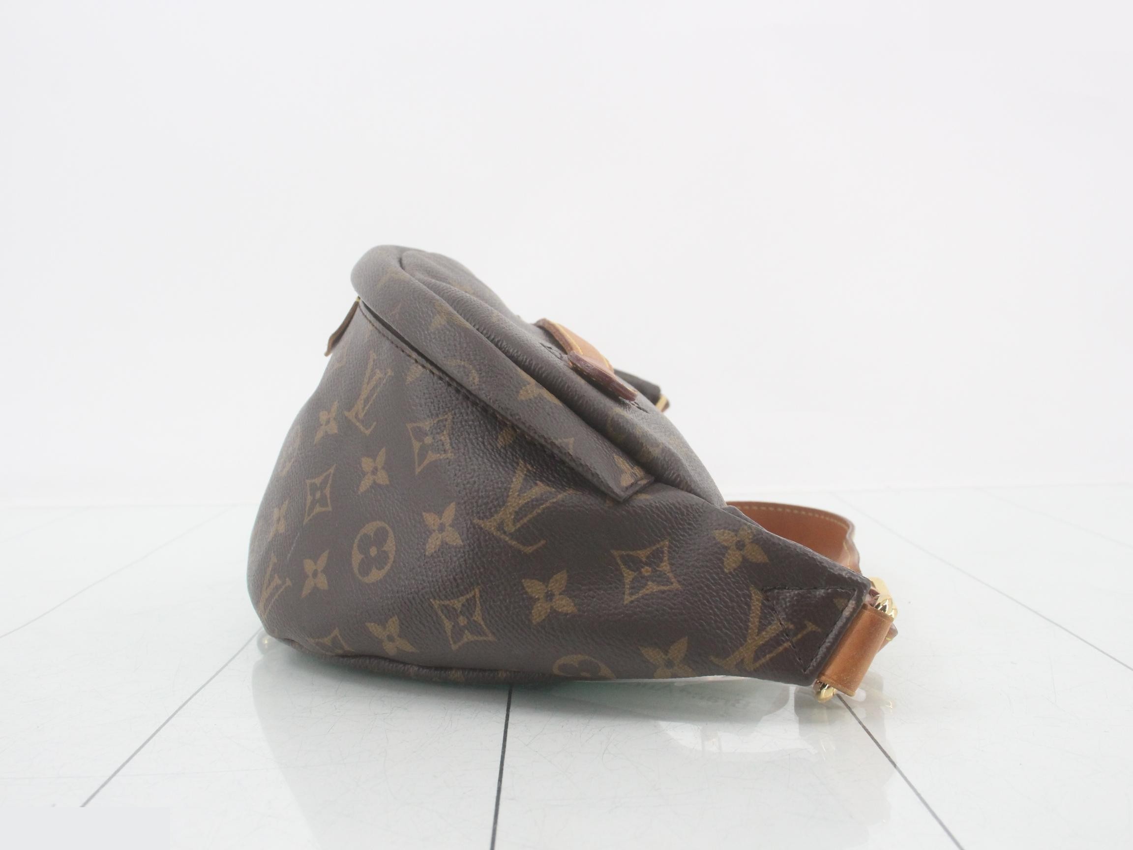 Bumbag — view 3